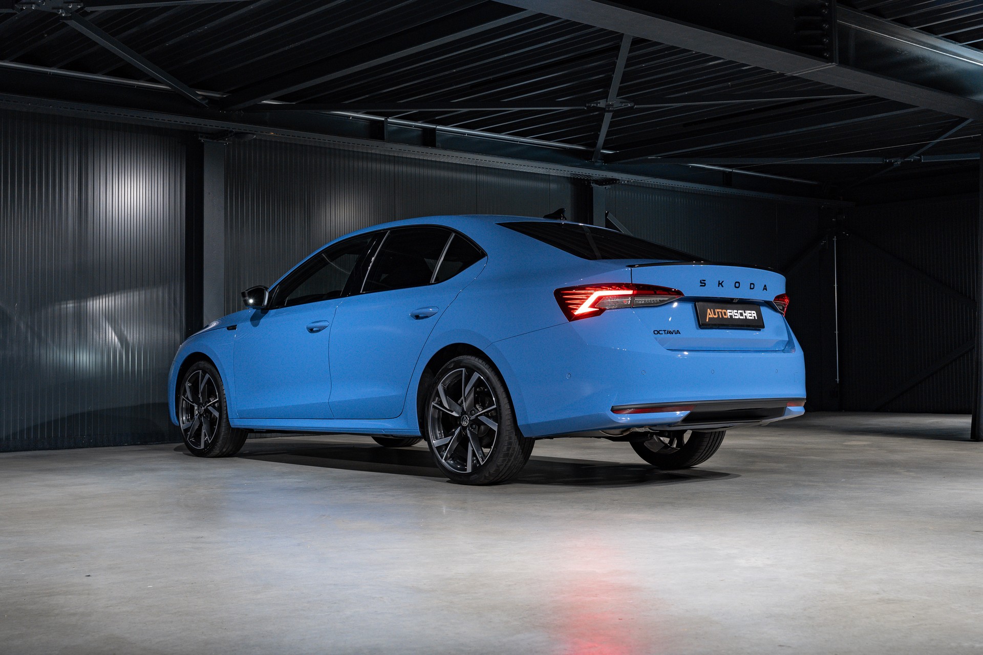 SKODA Octavia Limousine 1.5 TSI mHEV DSG Sport Line-image-8