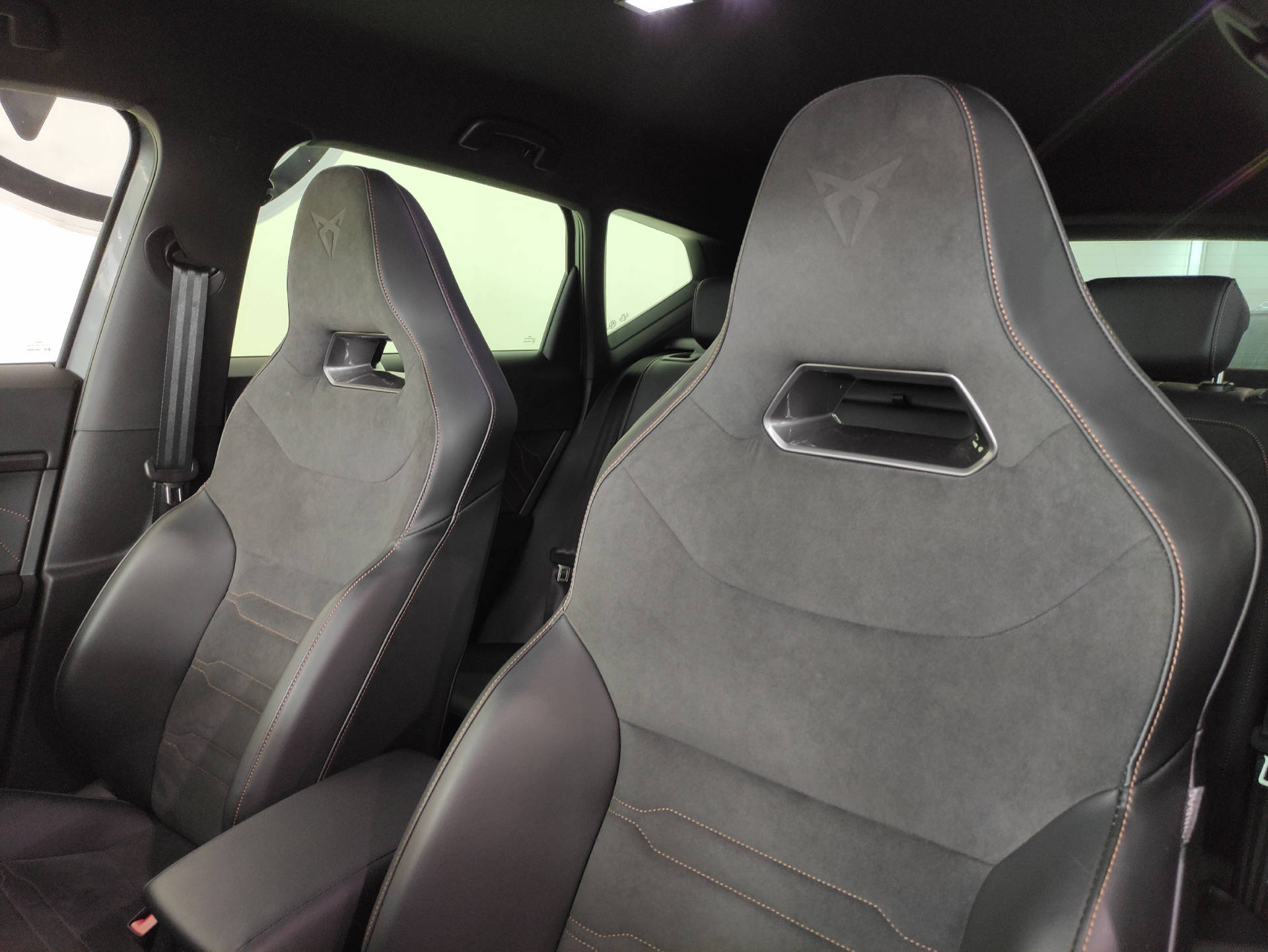 CUPRA Ateca 2.0 TSI 4Drive DSG-image-5