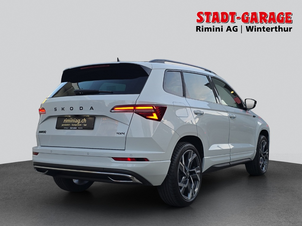 SKODA Karoq 2.0 TSI SportLine 4x4 DSG-image-2