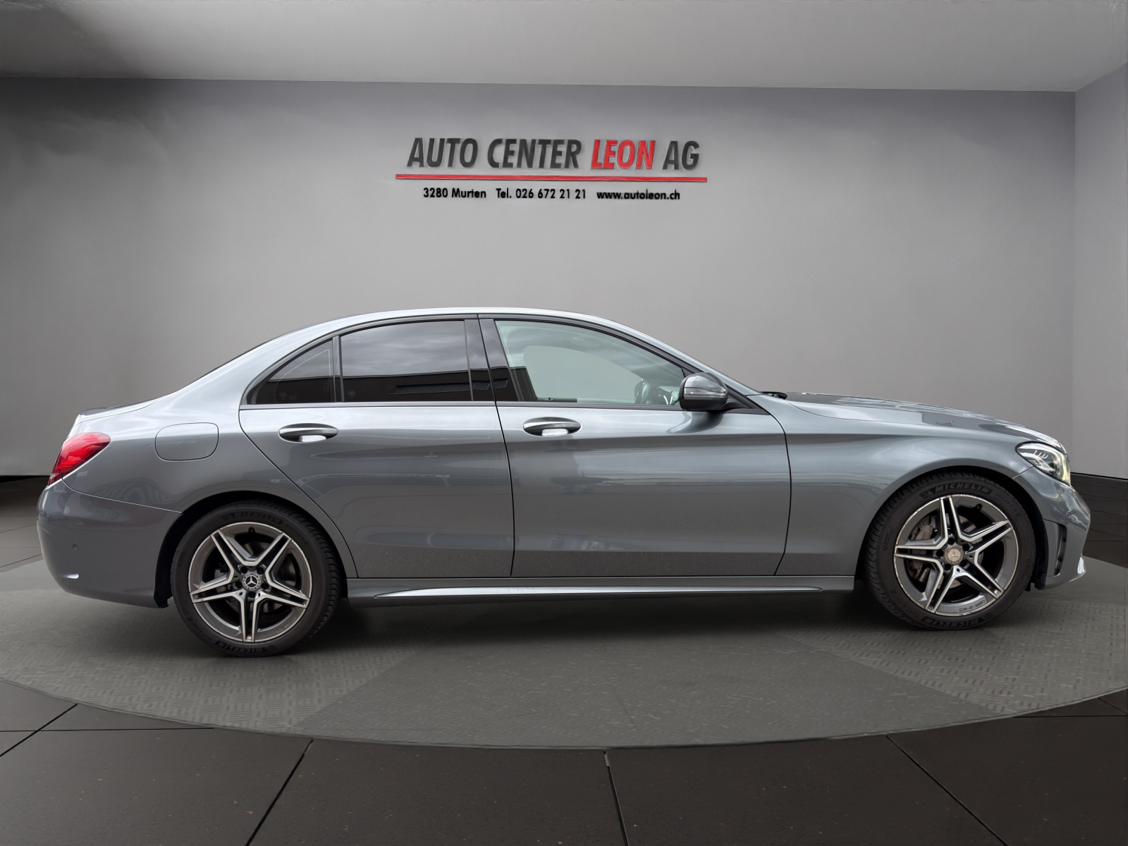 MERCEDES-BENZ C 180 BlueTEC AMG Line 9G-Tronic-image-6