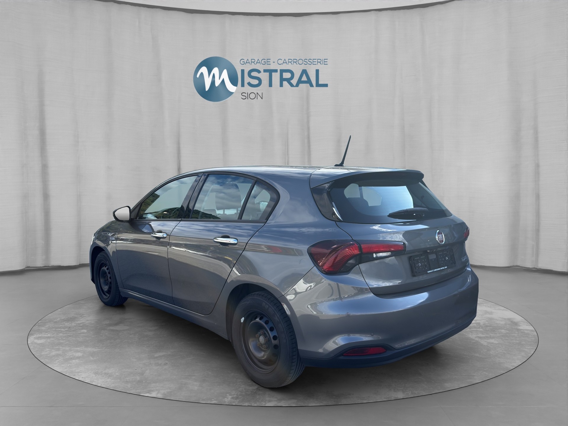 FIAT Tipo 1.4T Pop-image-2