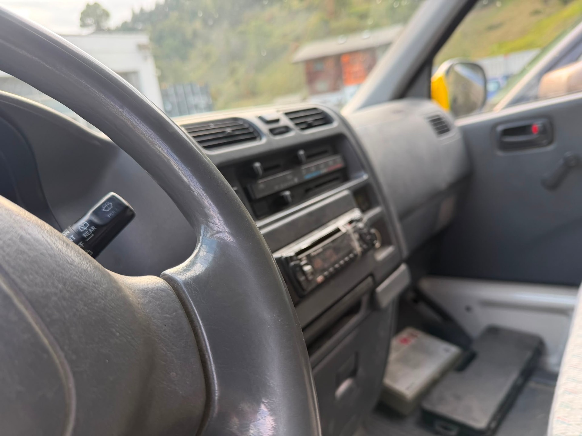 TOYOTA Hiace D-4D 4WD Kombi-image-3
