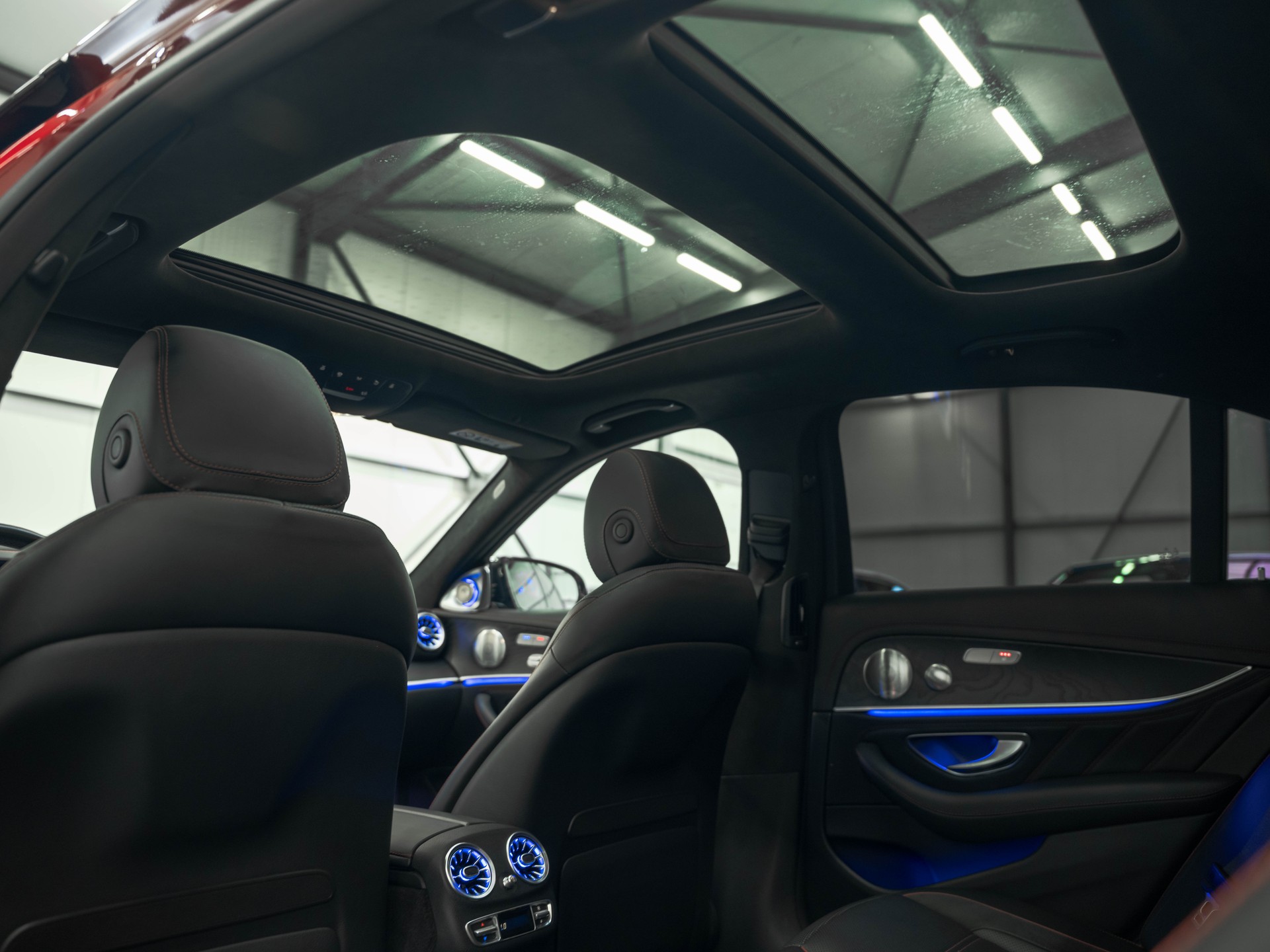 MERCEDES-BENZ E 53 AMG 4Matic+ Speedshift MCT-image-10