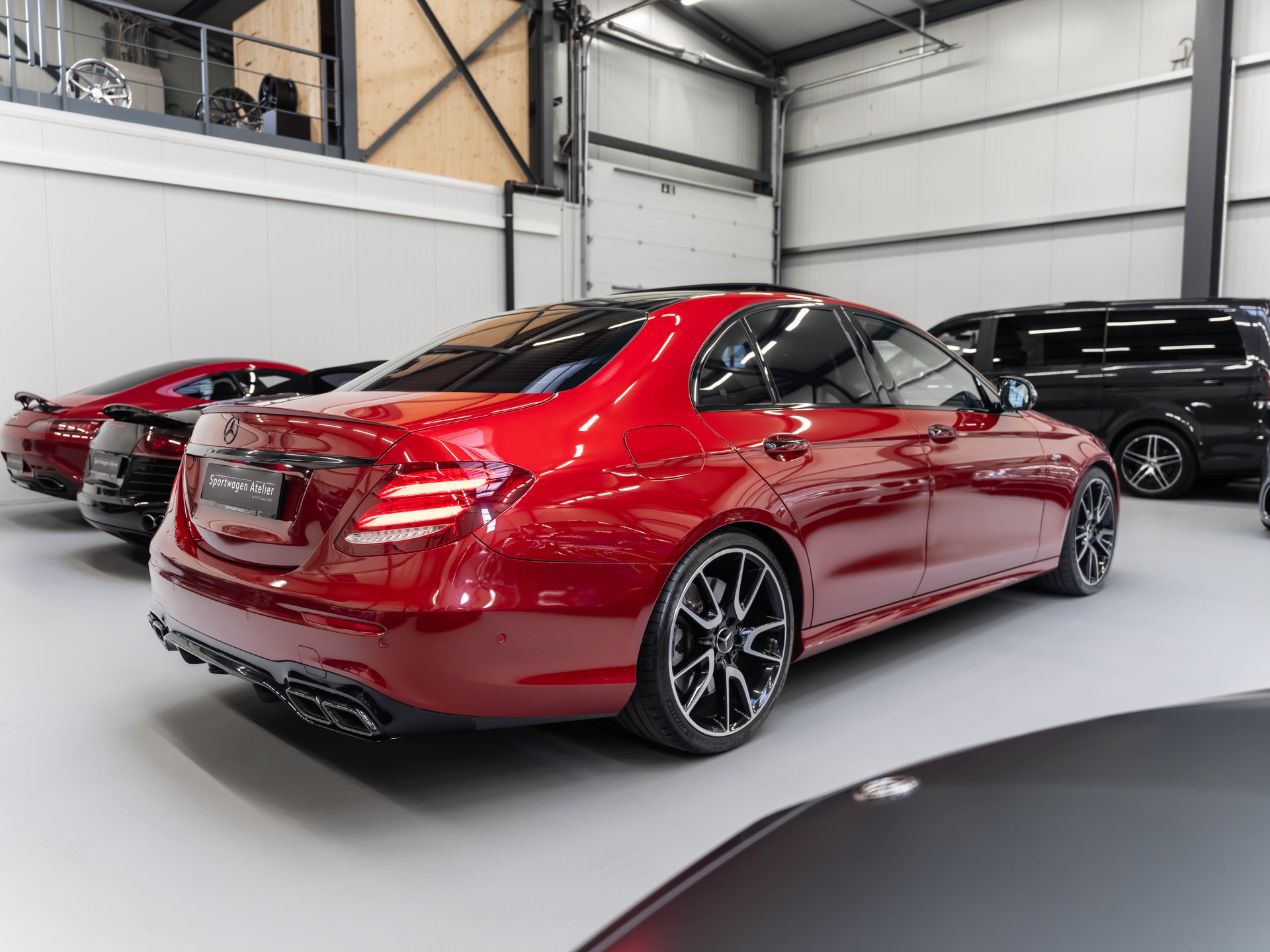 MERCEDES-BENZ E 53 AMG 4Matic+ Speedshift MCT-image-3