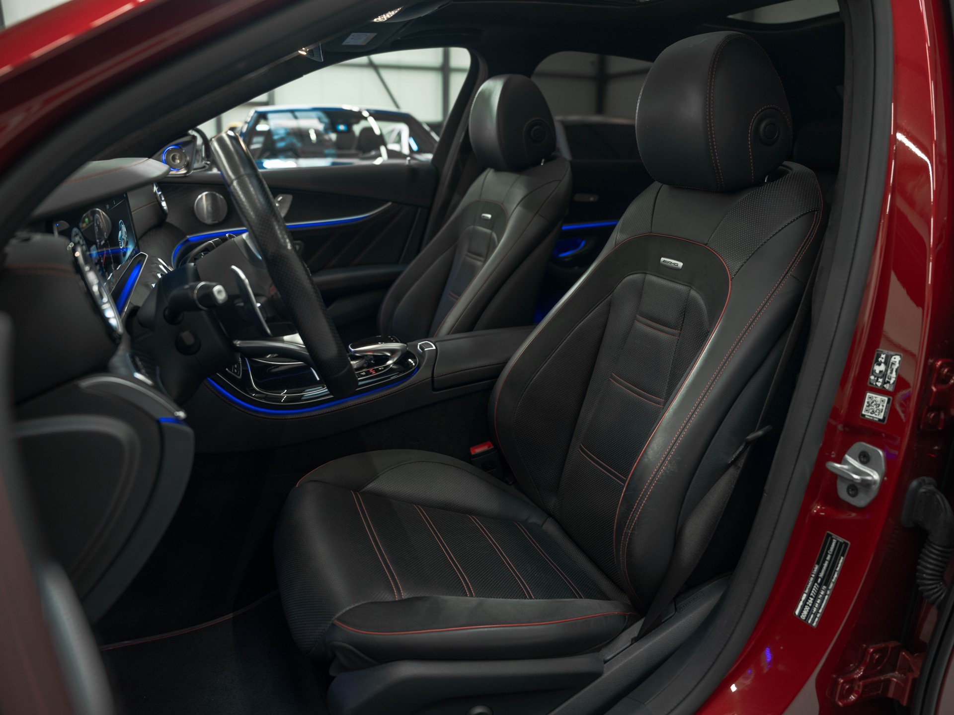MERCEDES-BENZ E 53 AMG 4Matic+ Speedshift MCT-image-9
