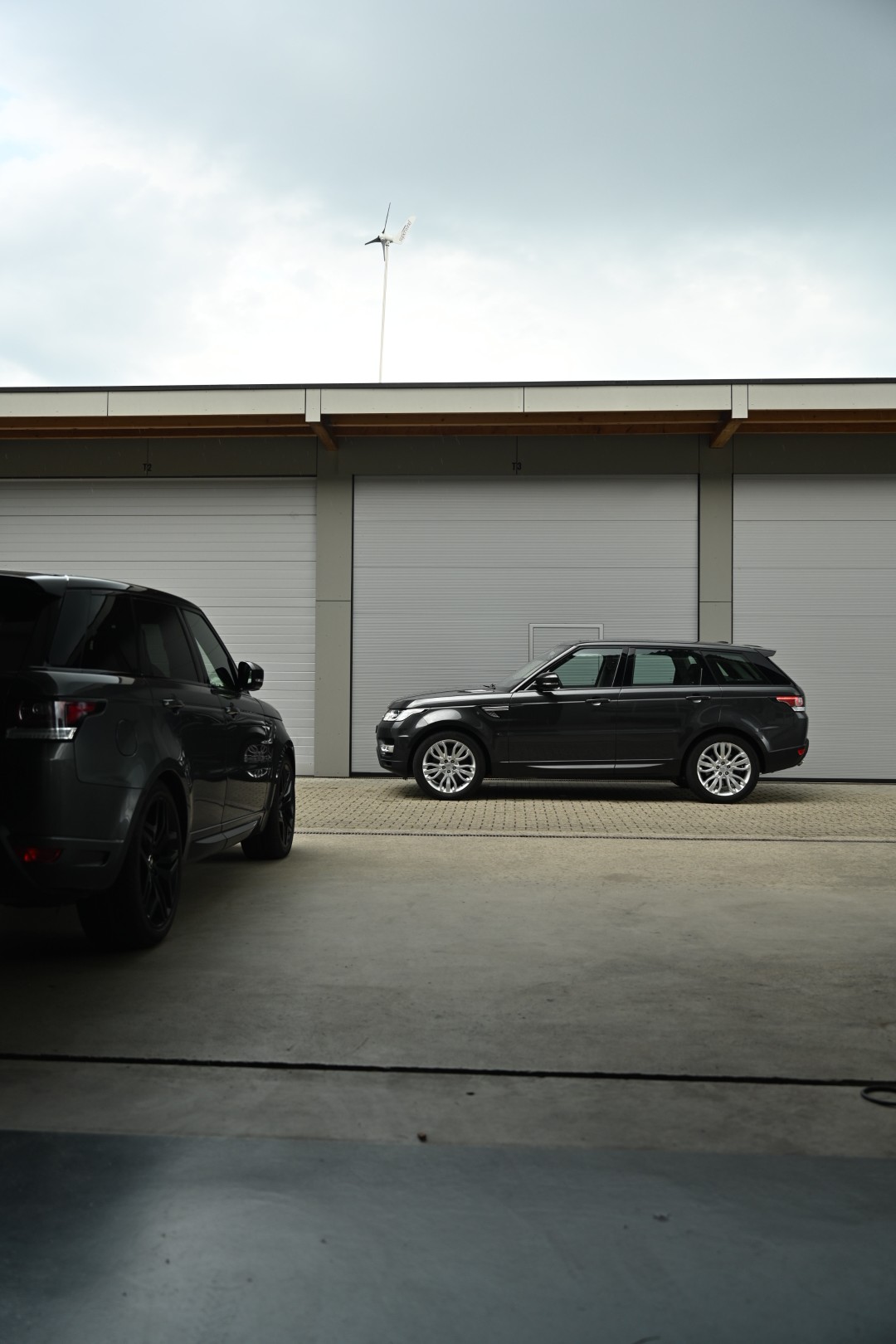 LAND ROVER Range Rover Sport 4.4 SDV8 HSE Automatic-image-2