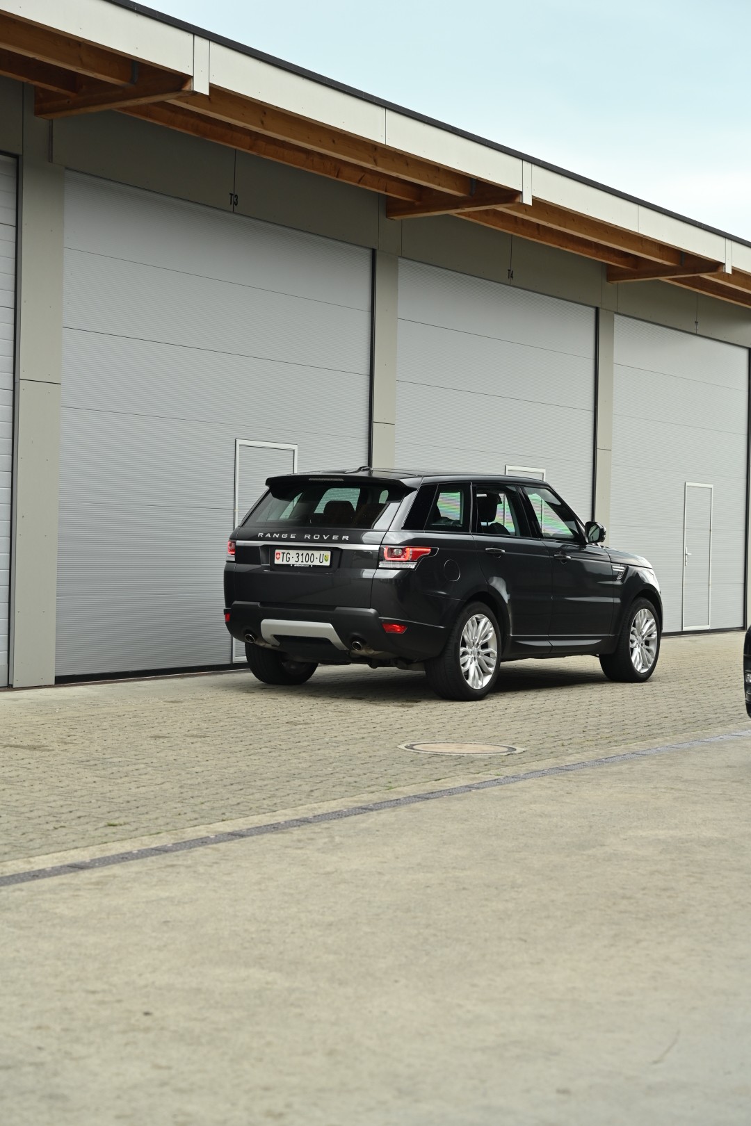 LAND ROVER Range Rover Sport 4.4 SDV8 HSE Automatic-image-4