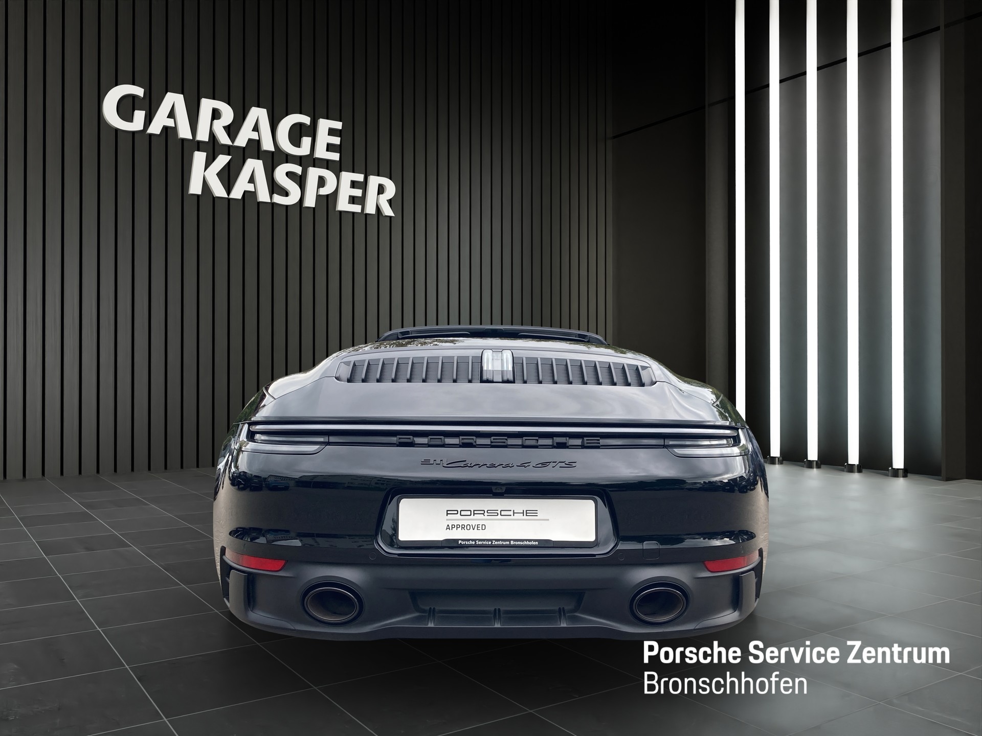 PORSCHE 911 Carrera 4 GTS Cabriolet-image-3