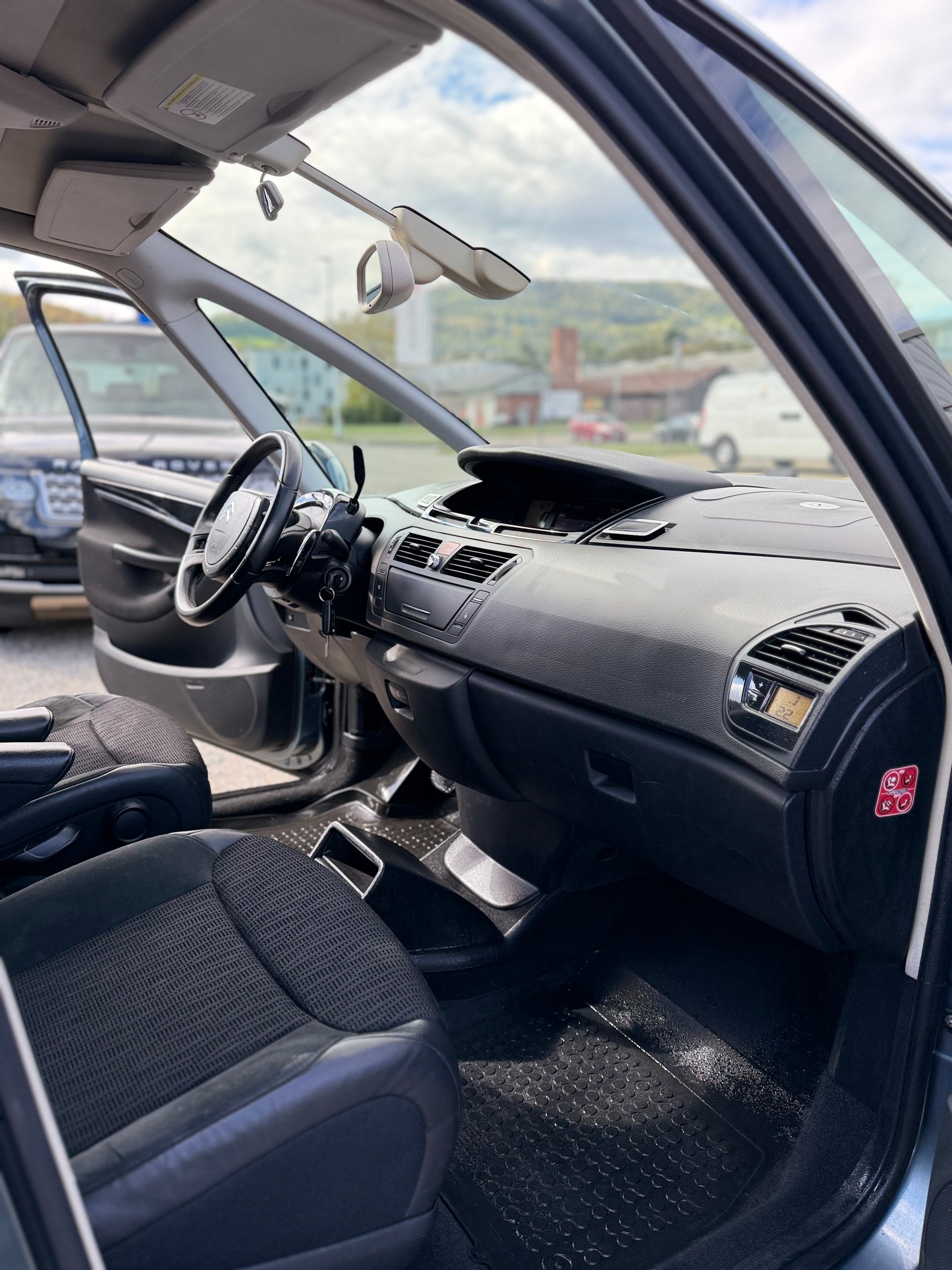 CITROEN C4 Picasso 2.0 HDI Exclusive Automatic**AB MFK**Diesel**-image-12