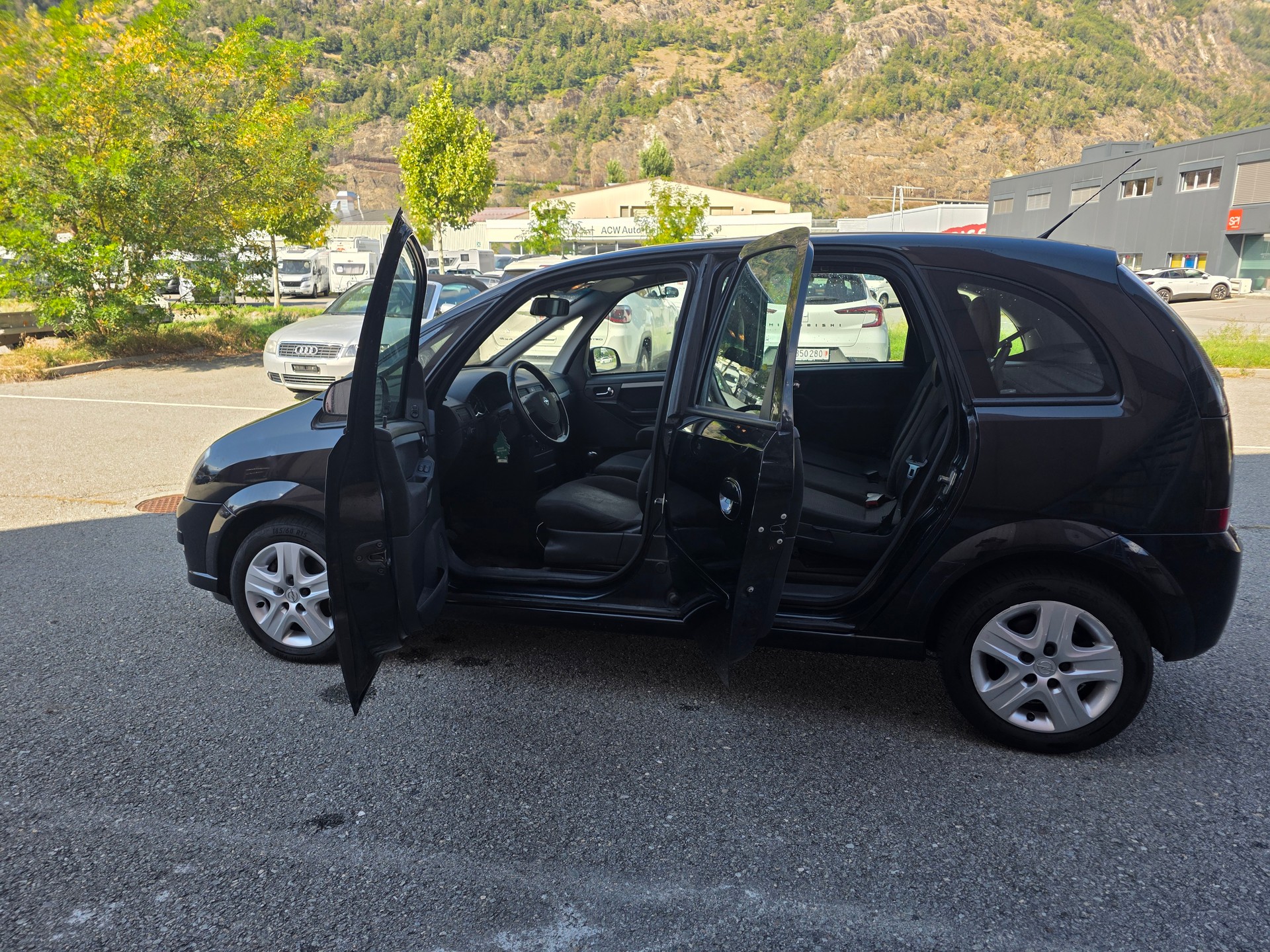 OPEL Meriva 1.6i-16 TP (Essentia)-image-9