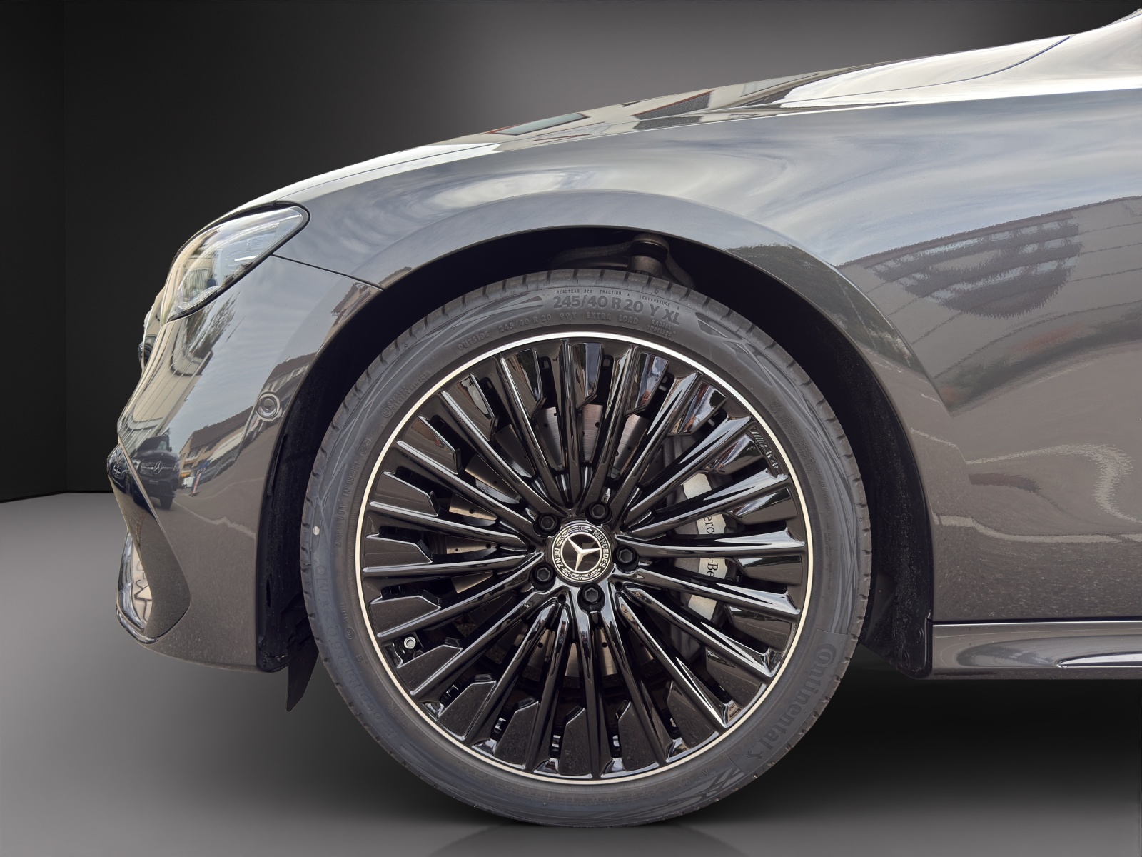 MERCEDES-BENZ E 220 d T 4Matic 9G-Tronic-image-8