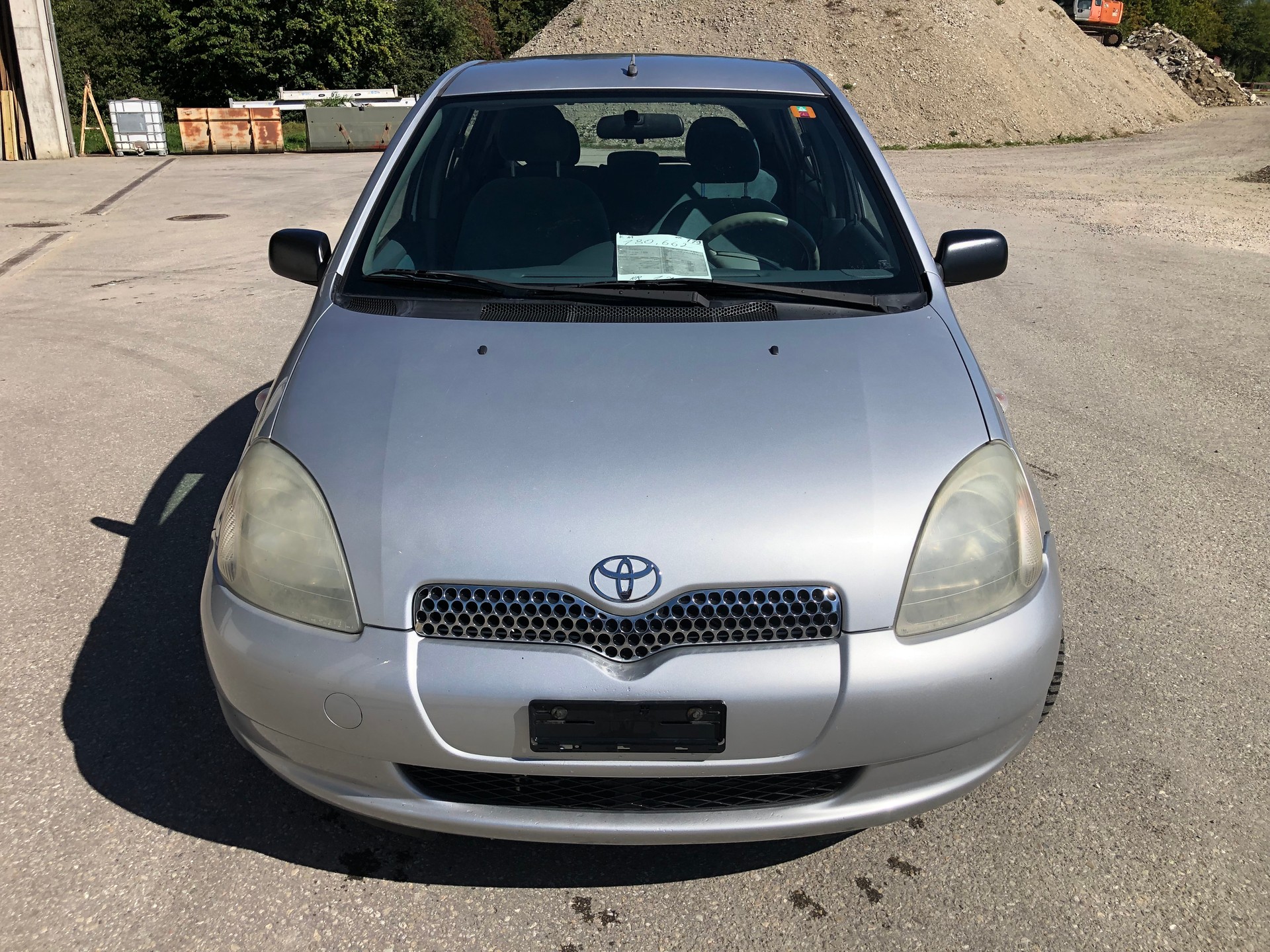 TOYOTA Yaris 1.3 Linea Sol-image-0