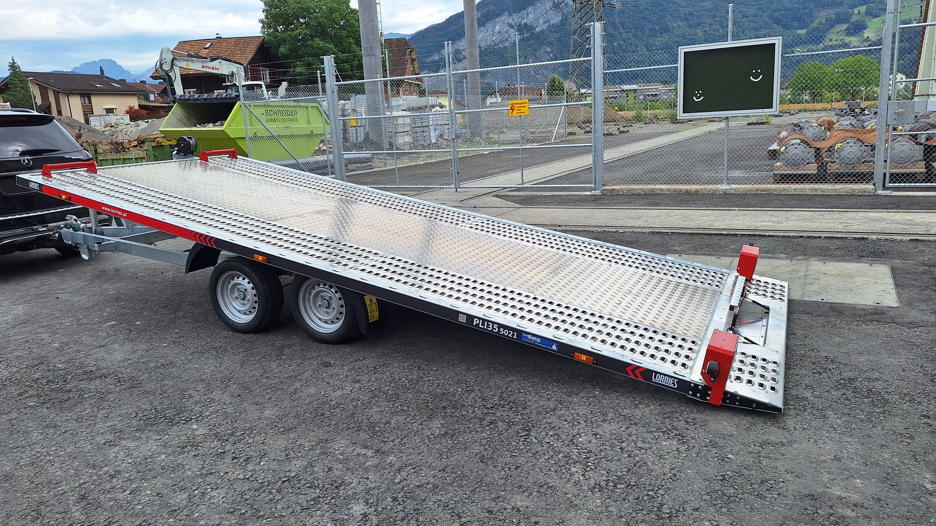 LORRIES PLI35-5021 mittig Riffelblech-image-0
