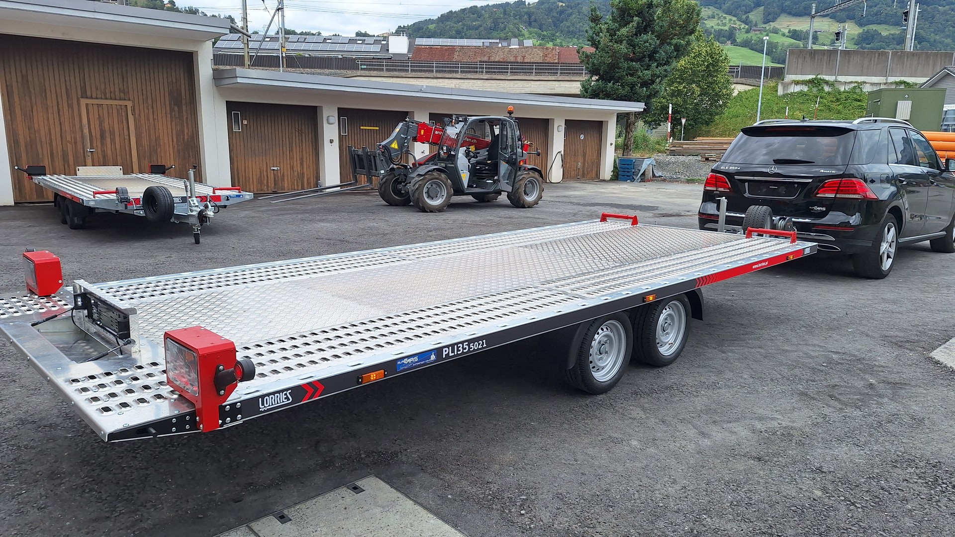 LORRIES PLI35-5021 mittig Riffelblech-image-3