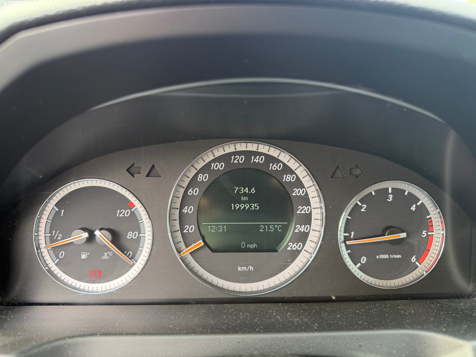 MERCEDES-BENZ C 200 CDI Elégance-image-6