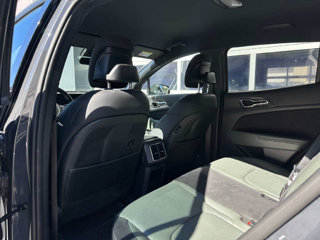 KIA Sportage 1.6 T-GDi Hybrid Power Edition-image-7