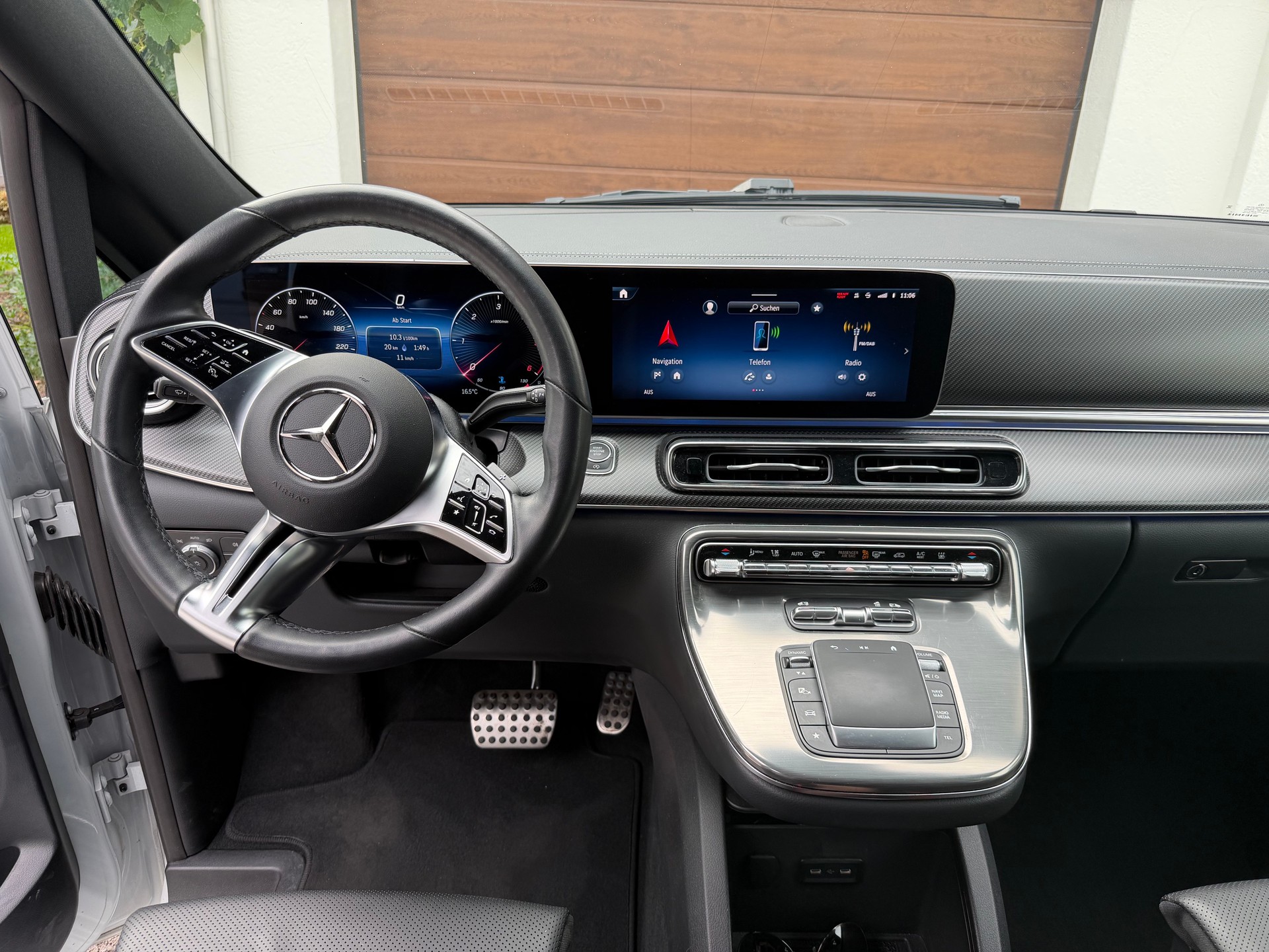 MERCEDES-BENZ V 300 d Swiss Ed. lang 4matic-image-8