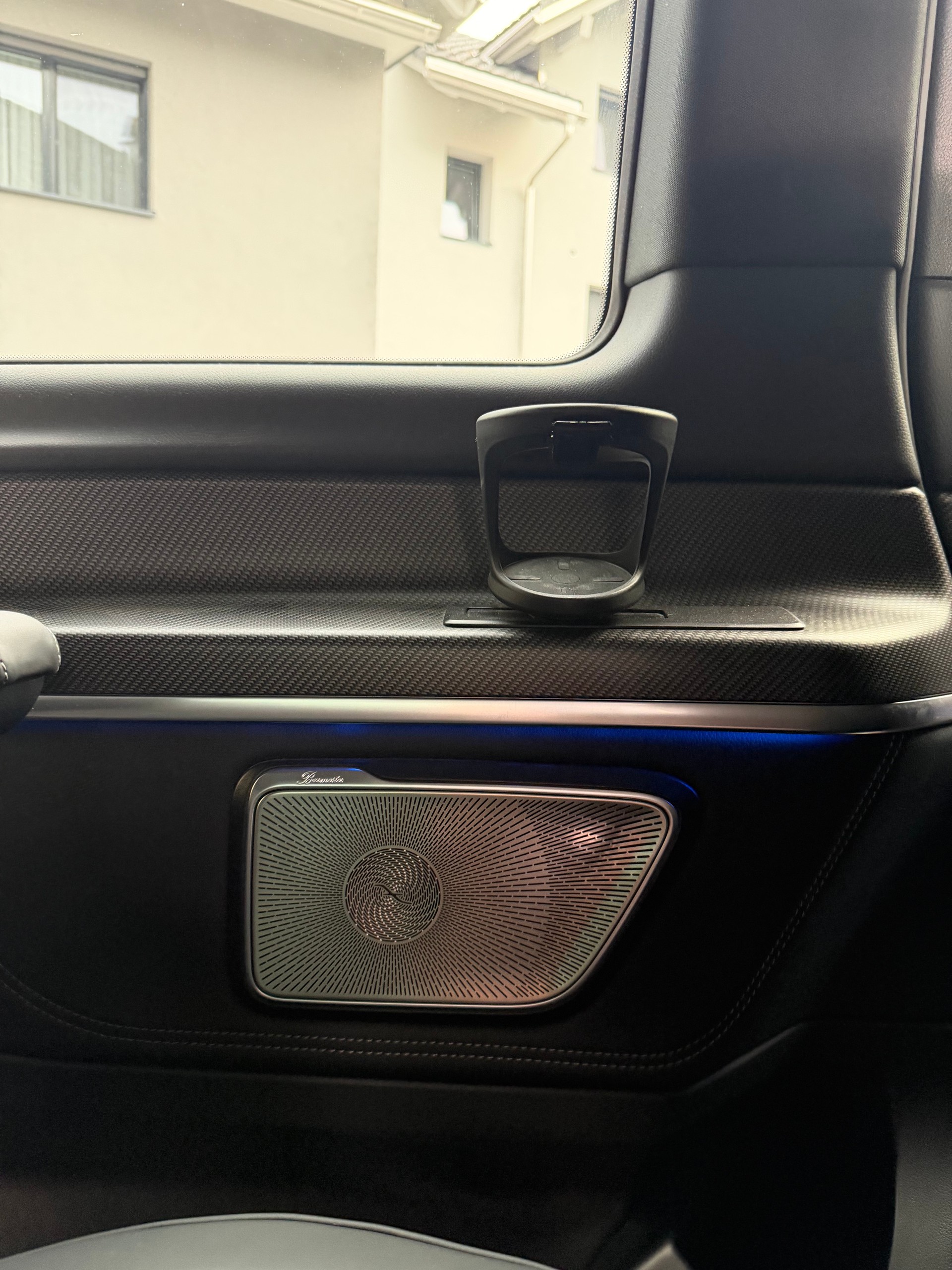 MERCEDES-BENZ V 300 d Swiss Ed. lang 4matic-image-18