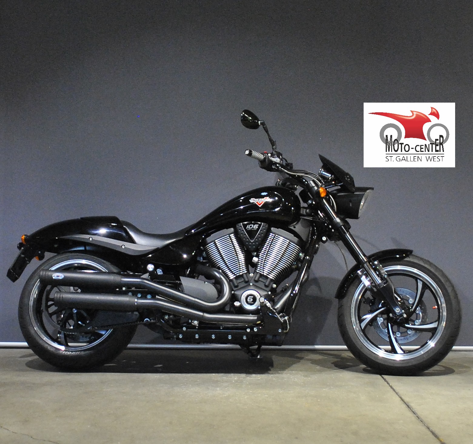 VICTORY Hammer 8Ball-showroom-element-1