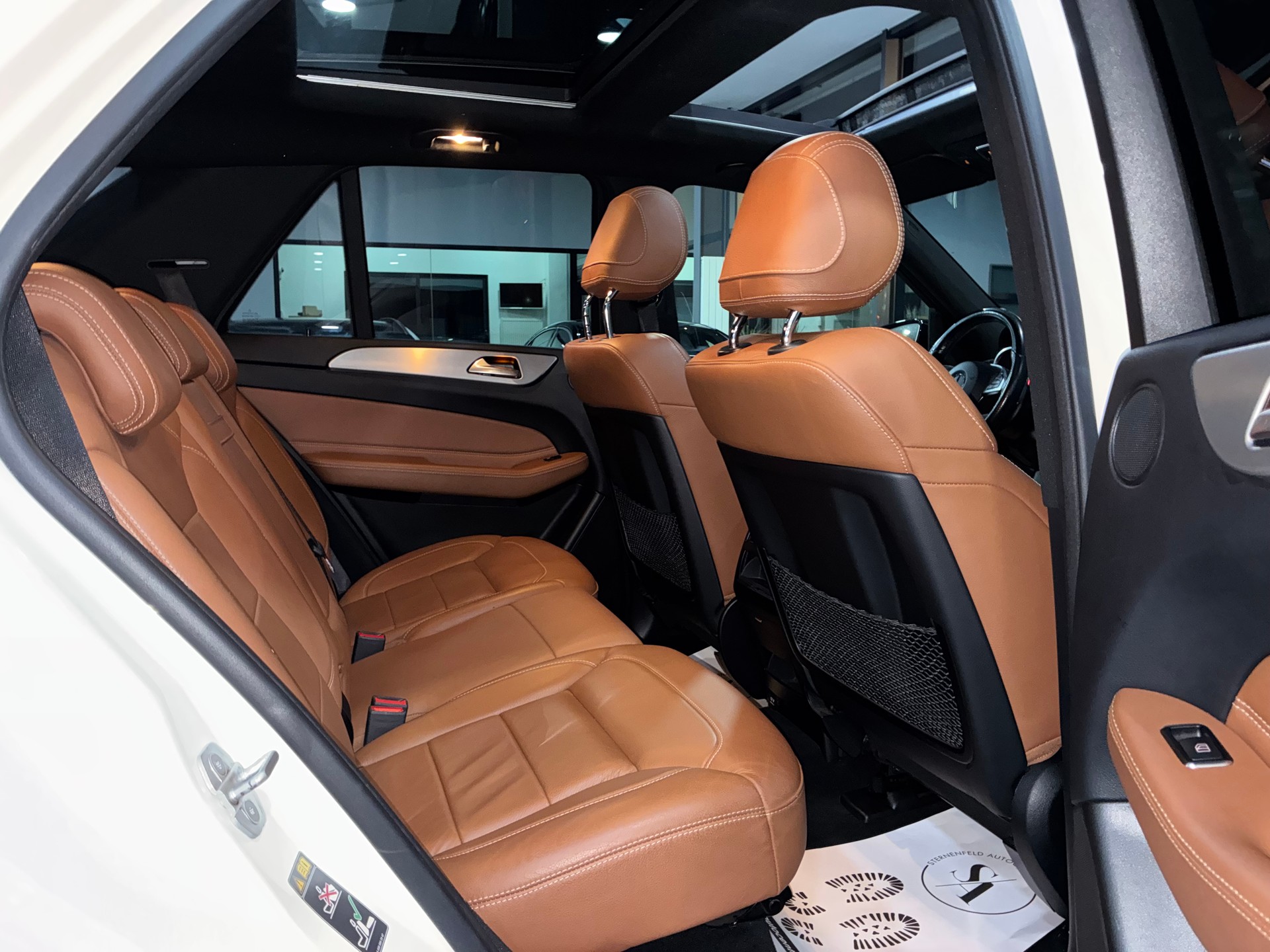 MERCEDES-BENZ GLE 43 AMG Executive 4Matic 9G-Tronic-image-11