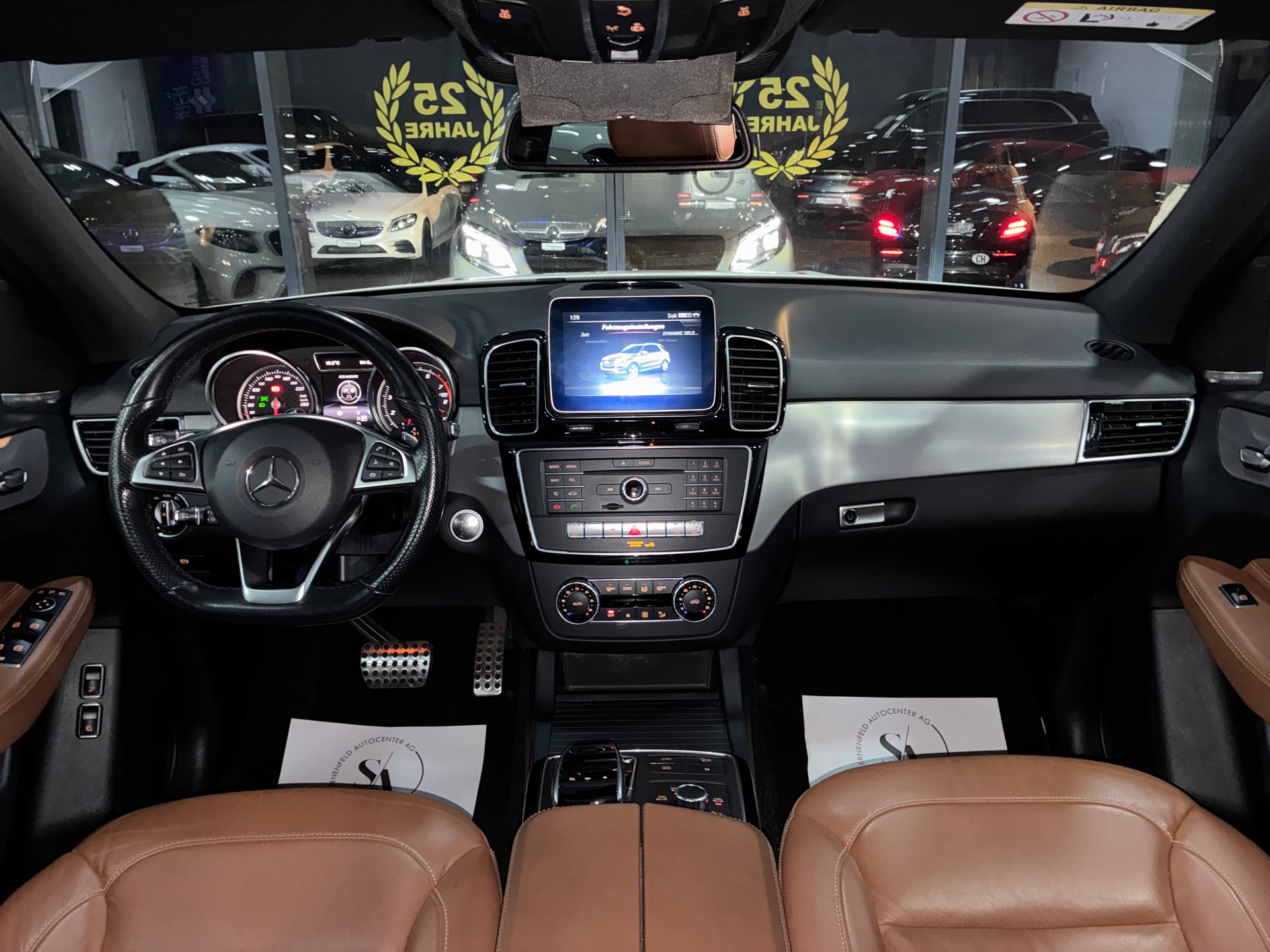 MERCEDES-BENZ GLE 43 AMG Executive 4Matic 9G-Tronic-image-7
