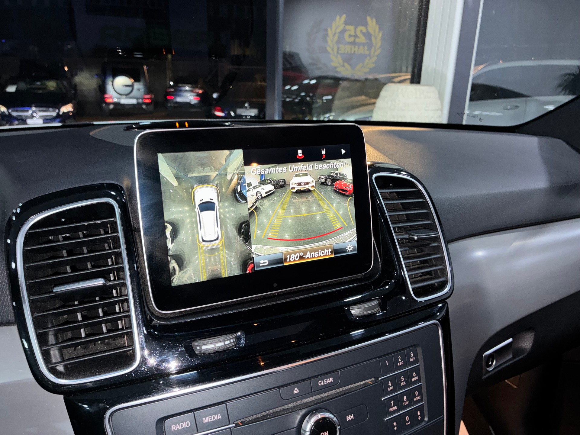 MERCEDES-BENZ GLE 43 AMG Executive 4Matic 9G-Tronic-image-14