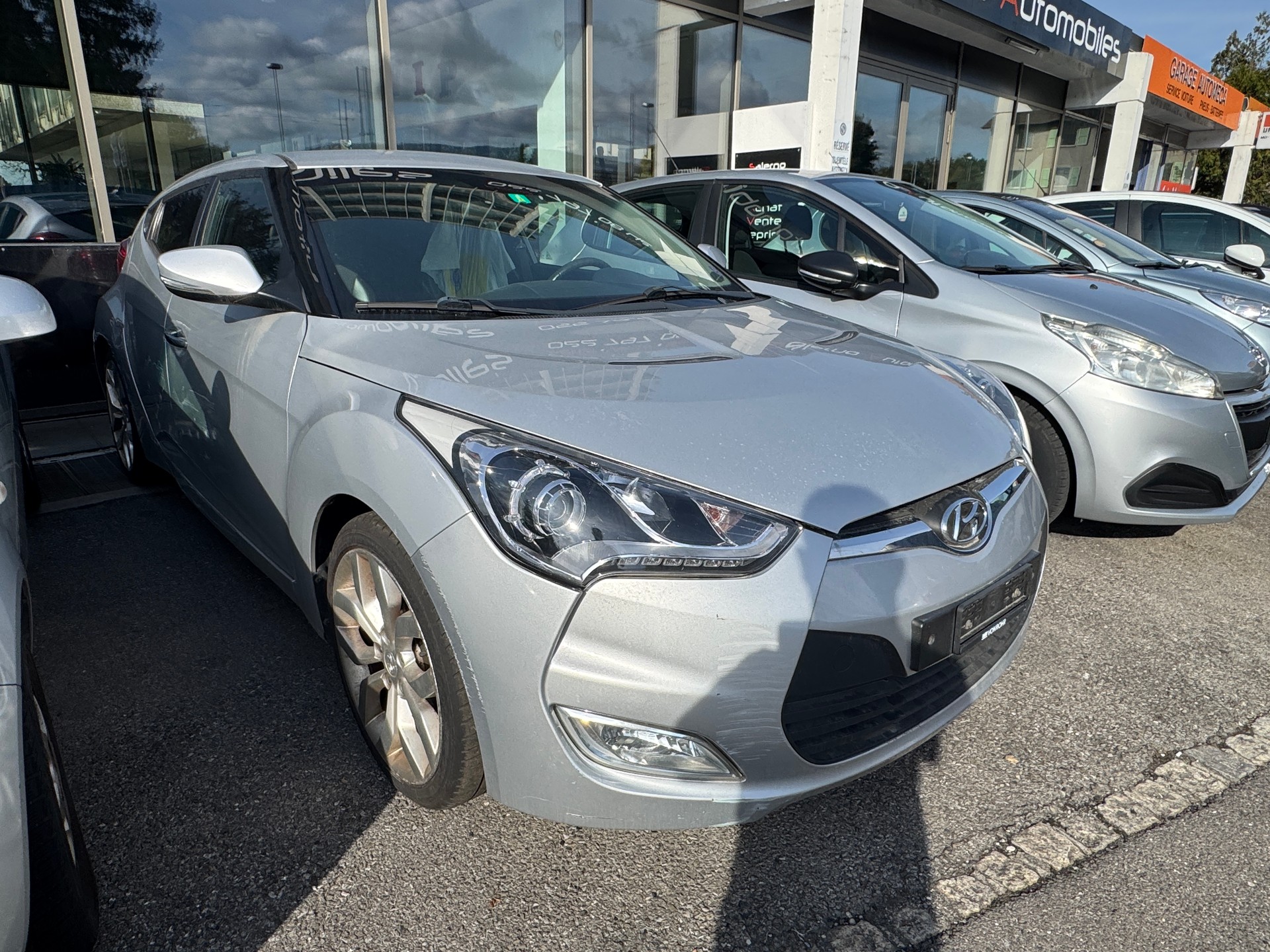 HYUNDAI Veloster 1.6 Turbo GDI Automatic-image-3