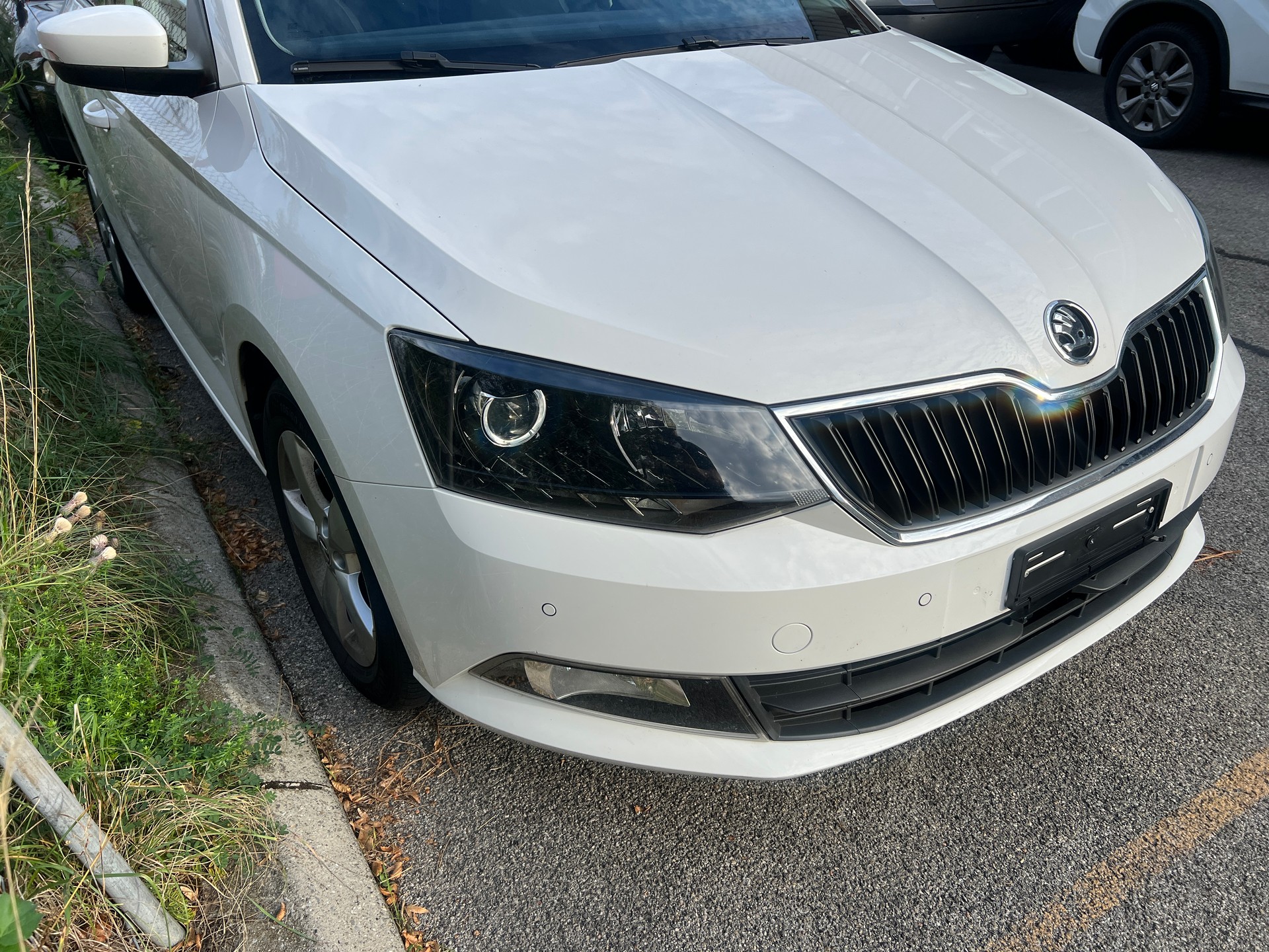 SKODA Fabia 1.2 TSI Ambition-image-1