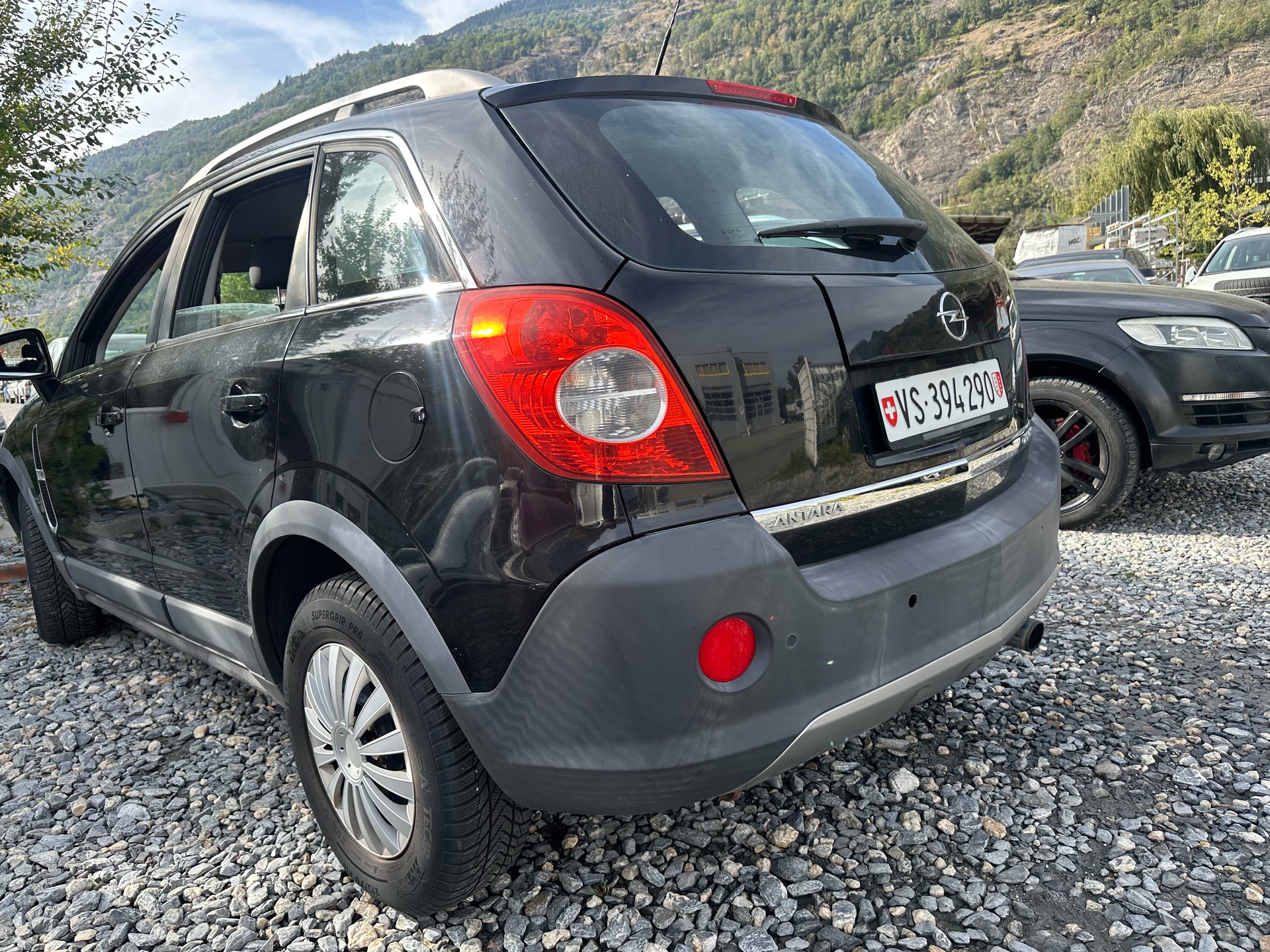 OPEL Antara 2.0 CDTi Cosmo 4WD-image-9