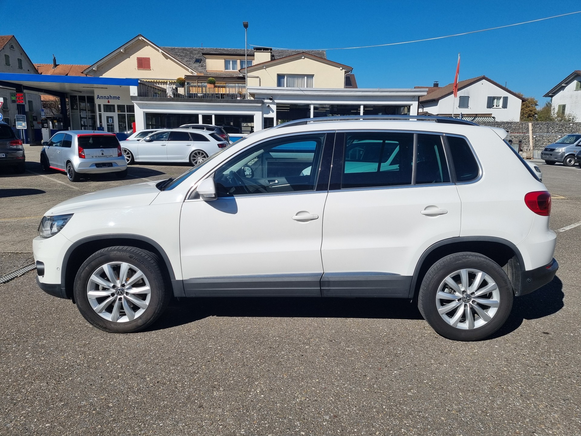 VW Tiguan 1.4 TSI Track&Style 4Motion-image-2