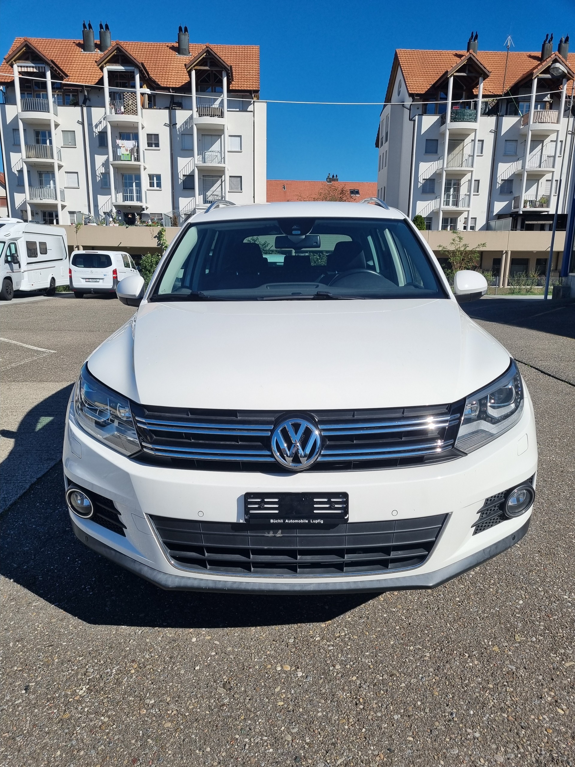 VW Tiguan 1.4 TSI Track&Style 4Motion-image-0