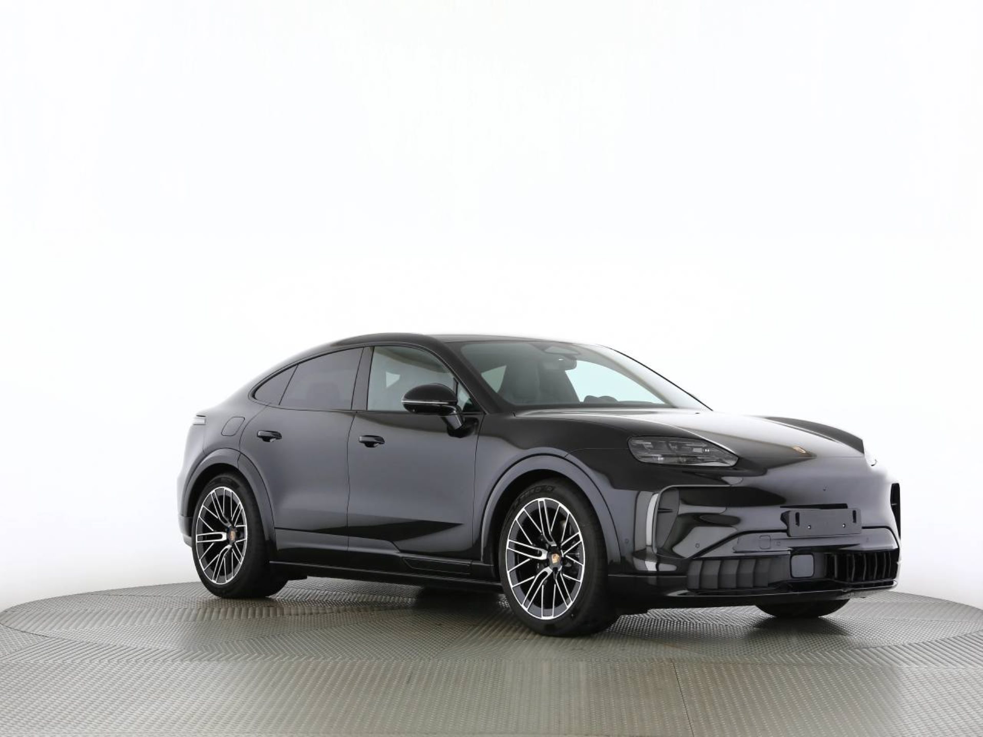 PORSCHE Cayenne Coupé Electric-image-27