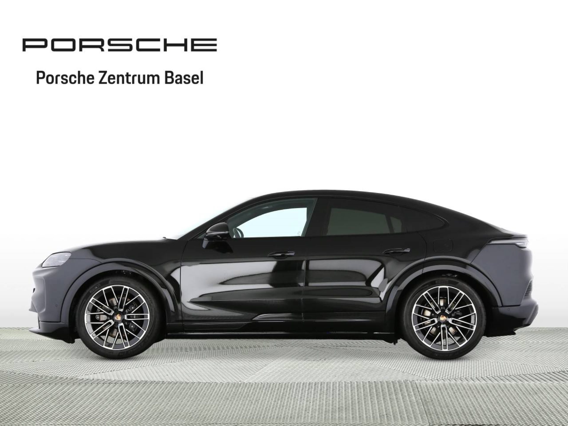 PORSCHE Cayenne Coupé Electric-image-1