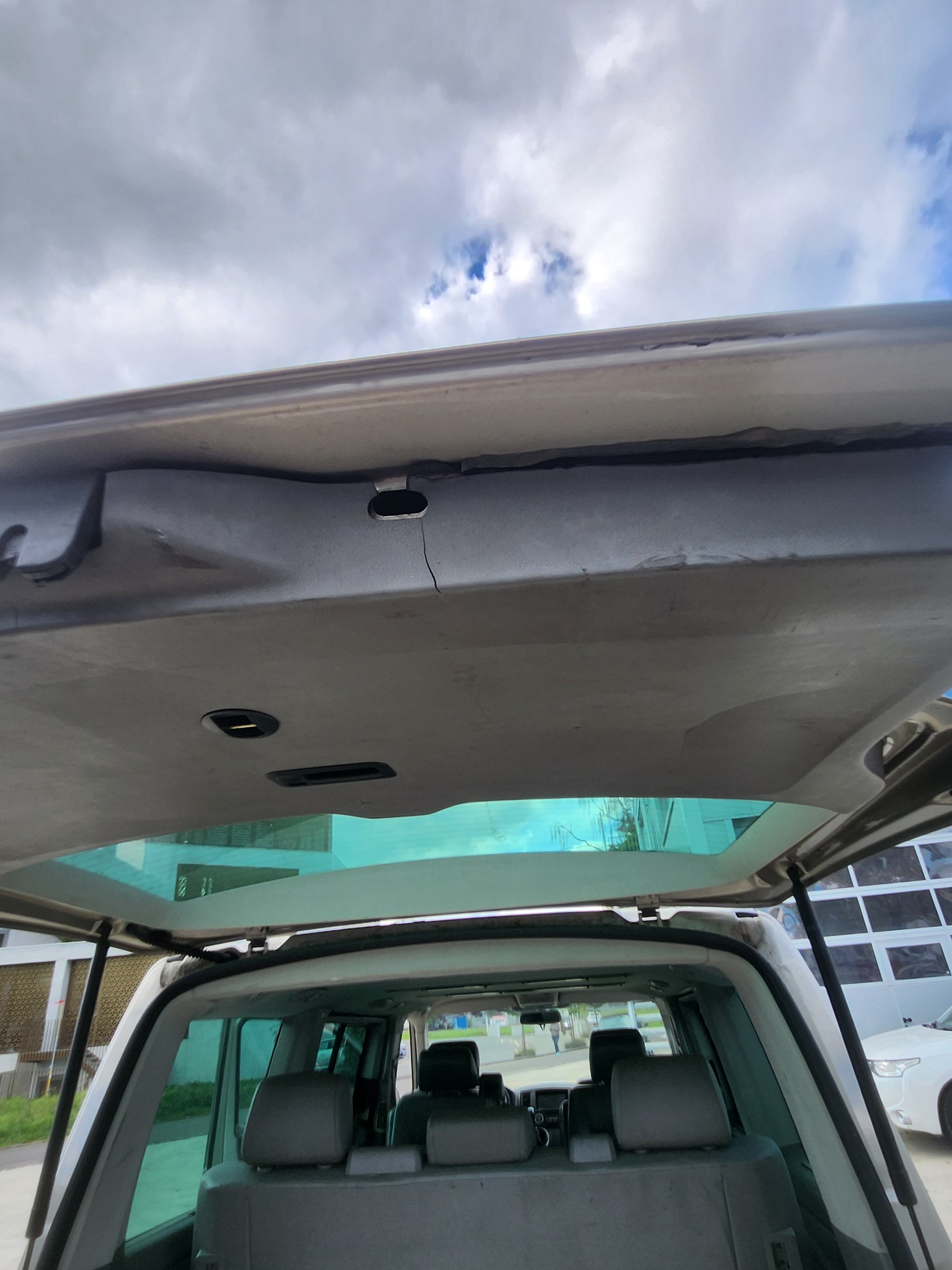 VW T5 Multivan Highline 2.5 TDI-image-10