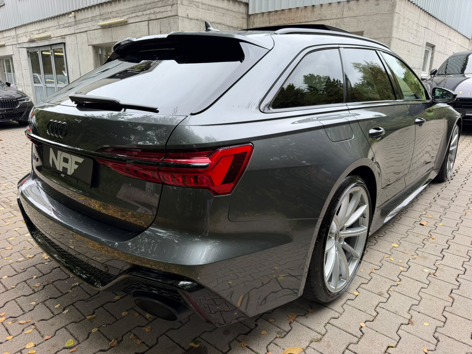 AUDI RS6 Avant 4.0 TFSI V8 quattro-image-4