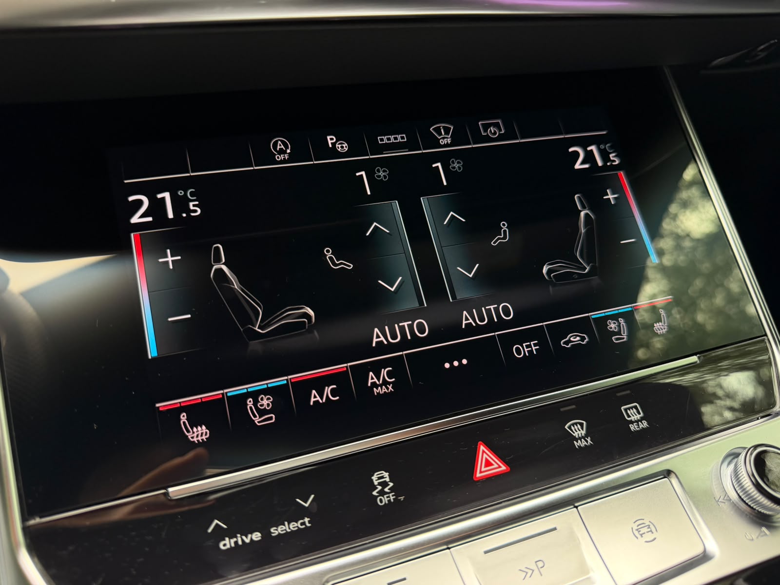 AUDI RS6 Avant 4.0 TFSI V8 quattro-image-23
