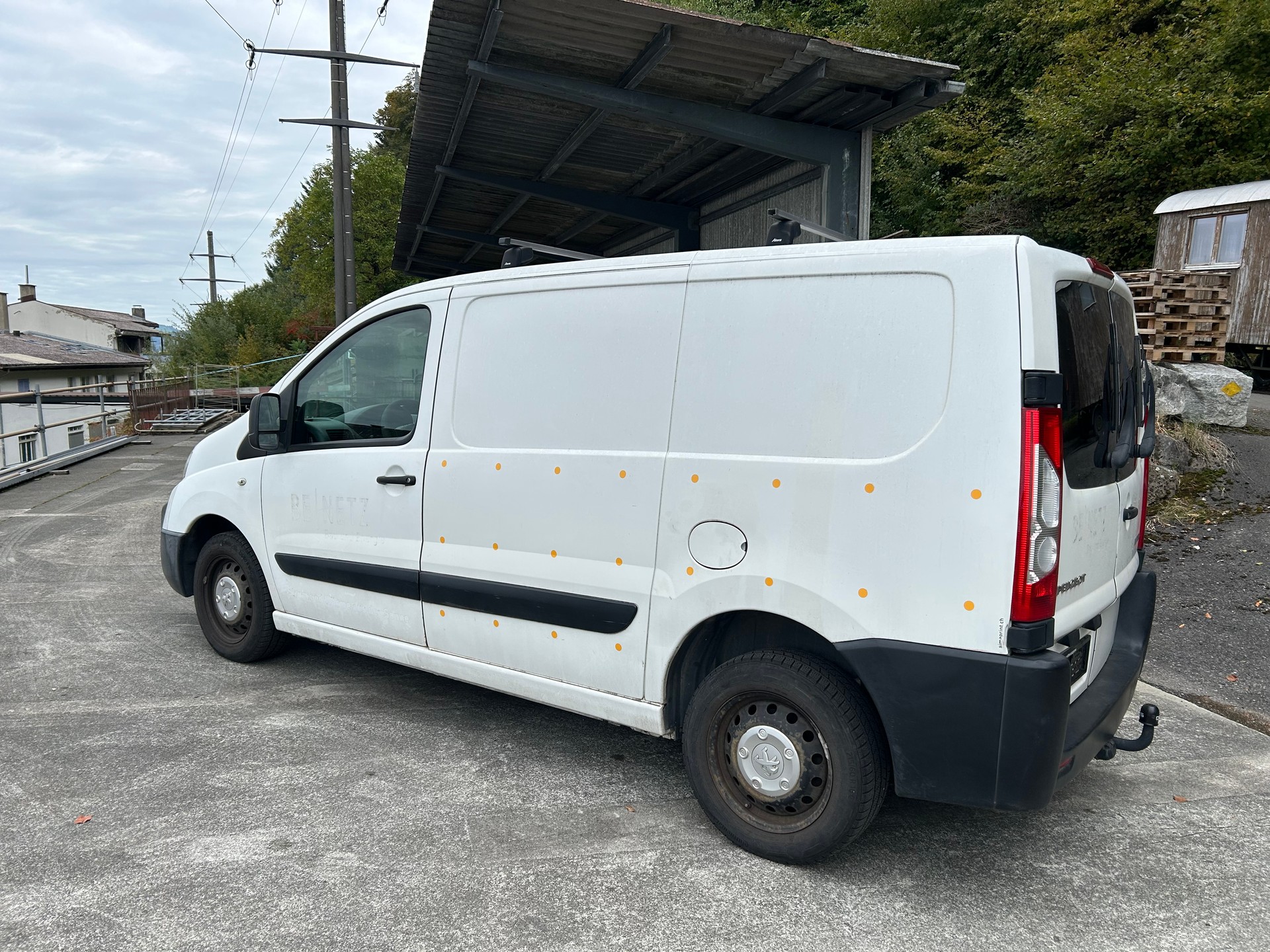 PEUGEOT Expert 2.0 HDi 229 L2H1-image-5