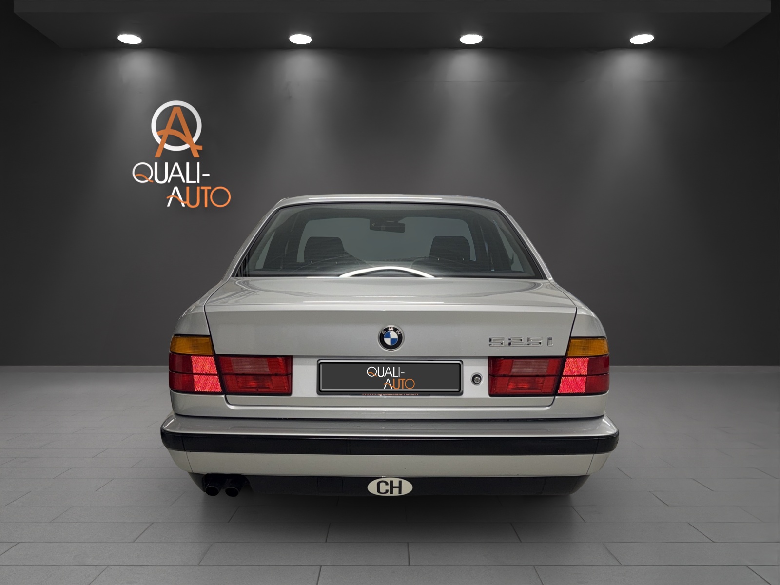BMW 525i 24V A-image-4