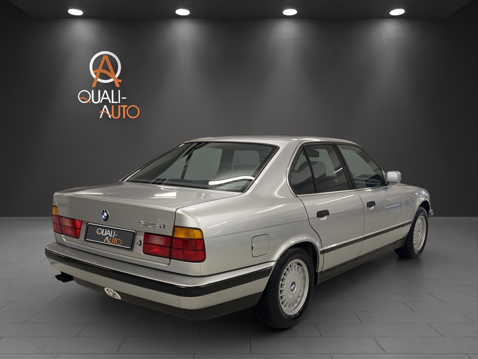 BMW 525i 24V A-image-5