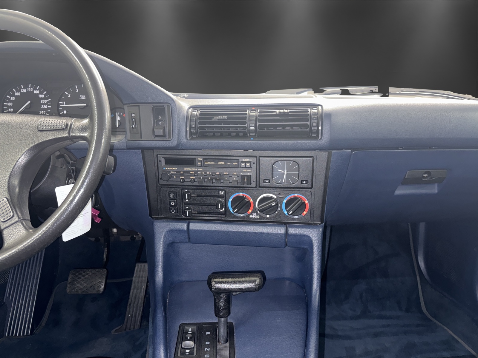 BMW 525i 24V A-image-10