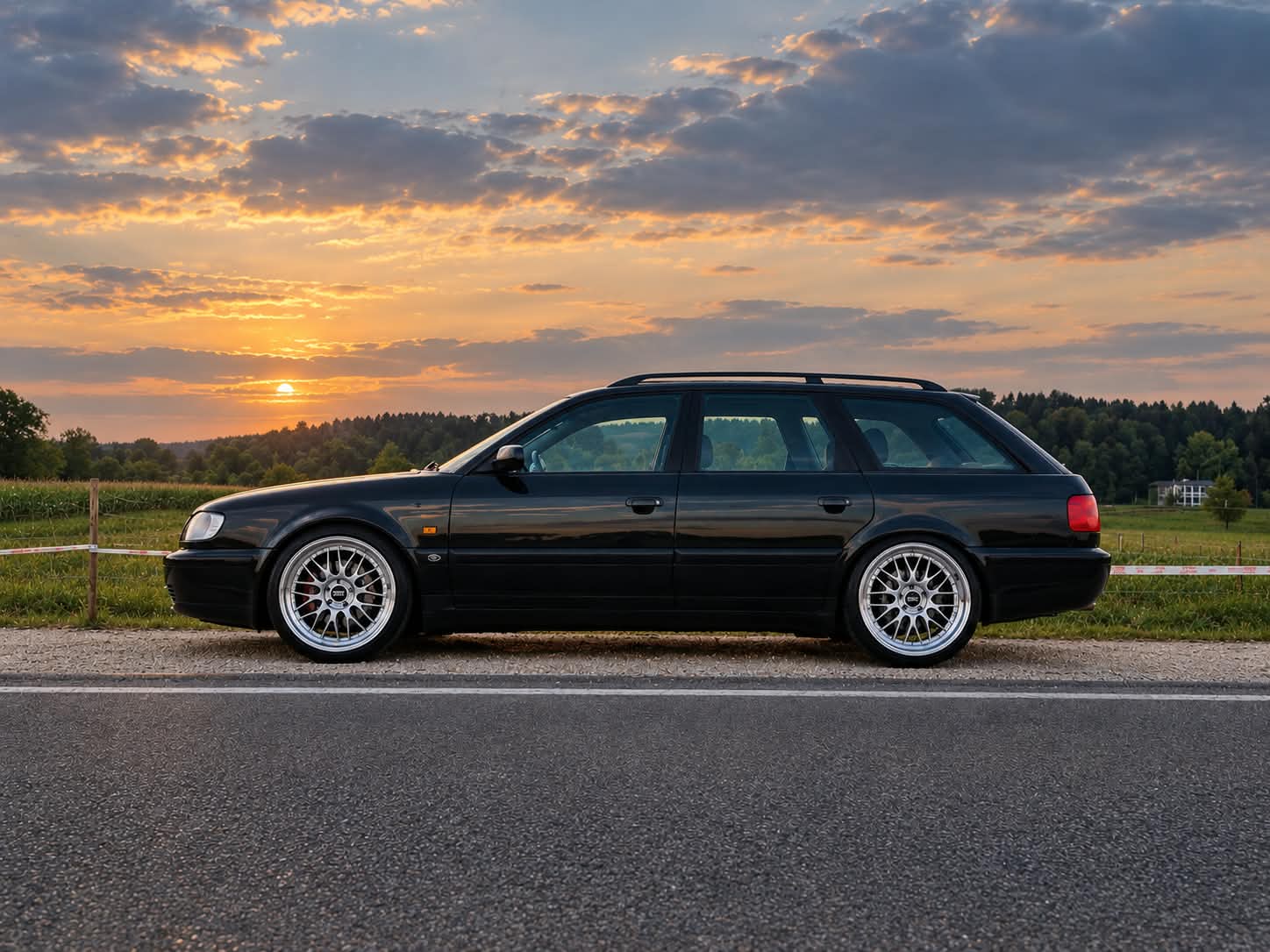 AUDI 2.2 quattro-image-0