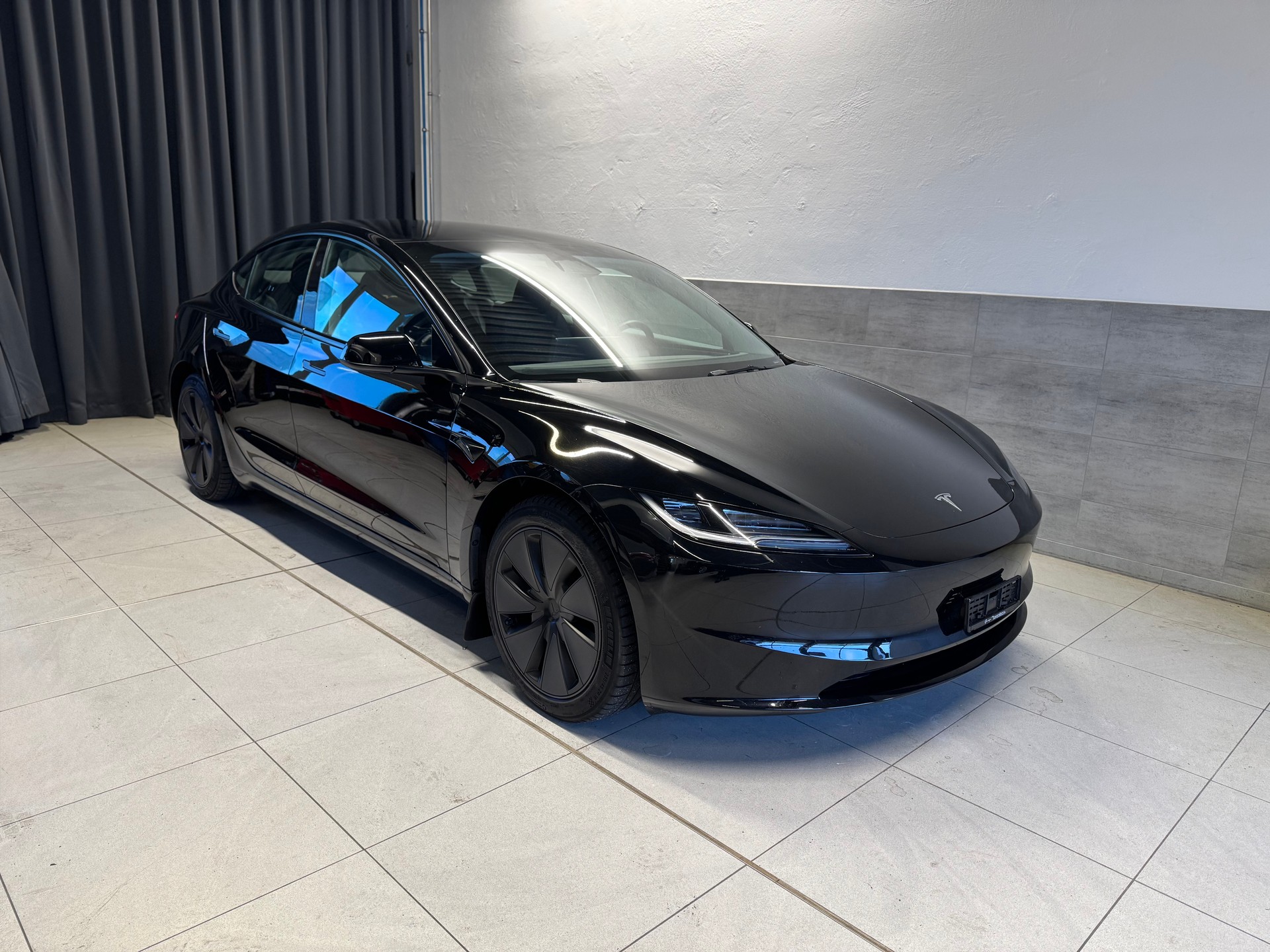 TESLA Model 3 RWD(M)(65)