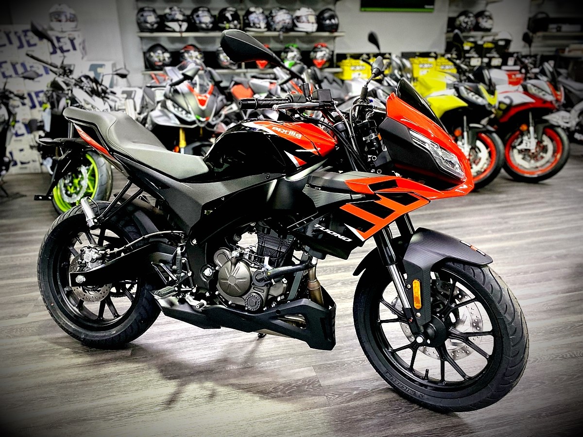 APRILIA Tuono 125