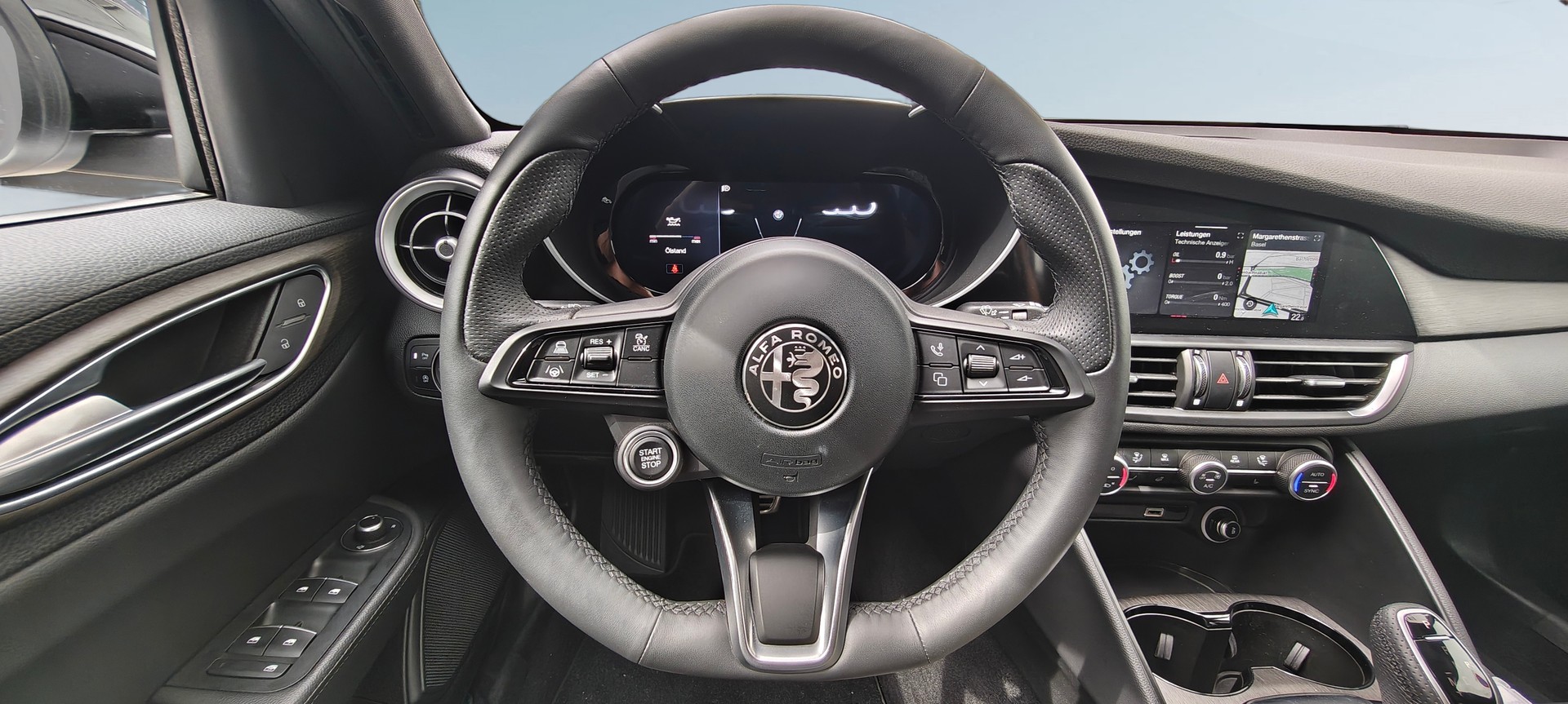 ALFA ROMEO Giulia 2.0 Ti Q4 AT8-image-35