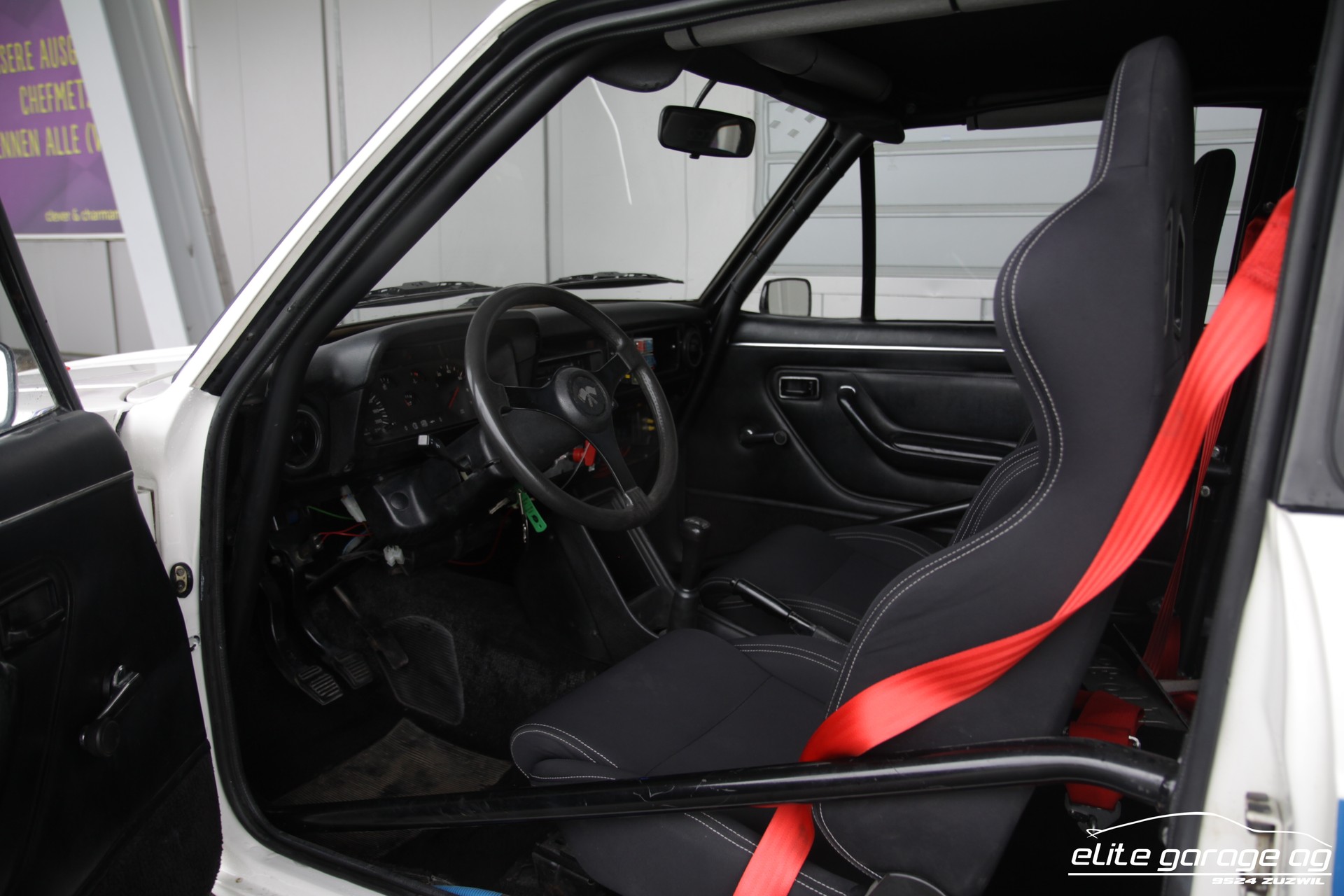 FORD Escort RS2000 RALLYFAHRZEUG MIT STRASSENZULASSUNG-image-13