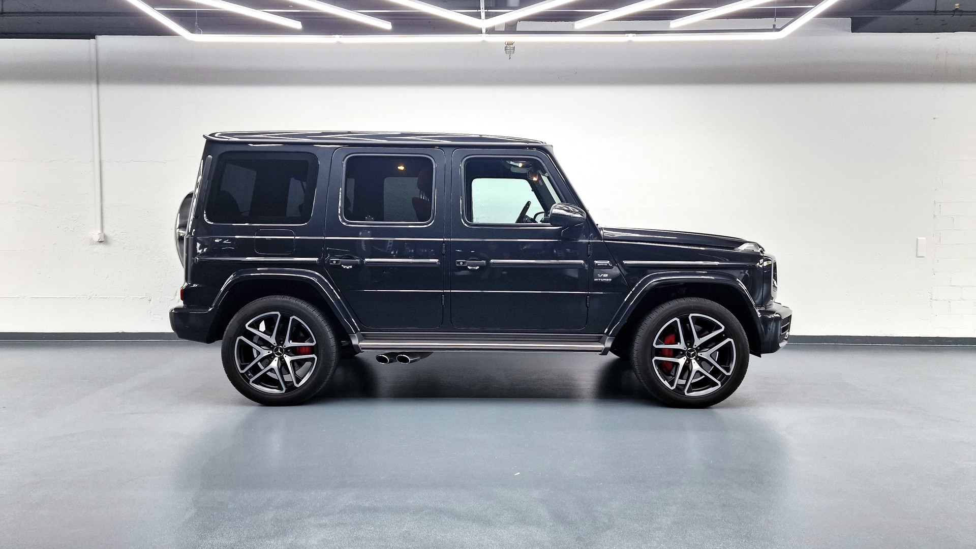 MERCEDES-BENZ G 63 AMG-image-0
