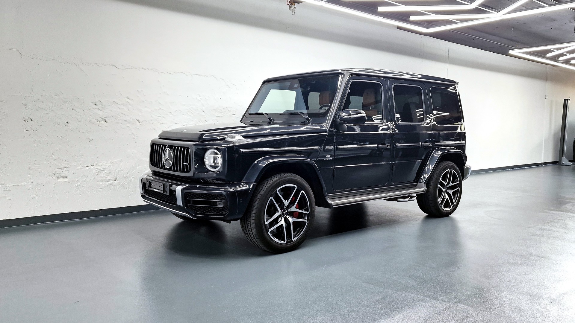MERCEDES-BENZ G 63 AMG-image-5