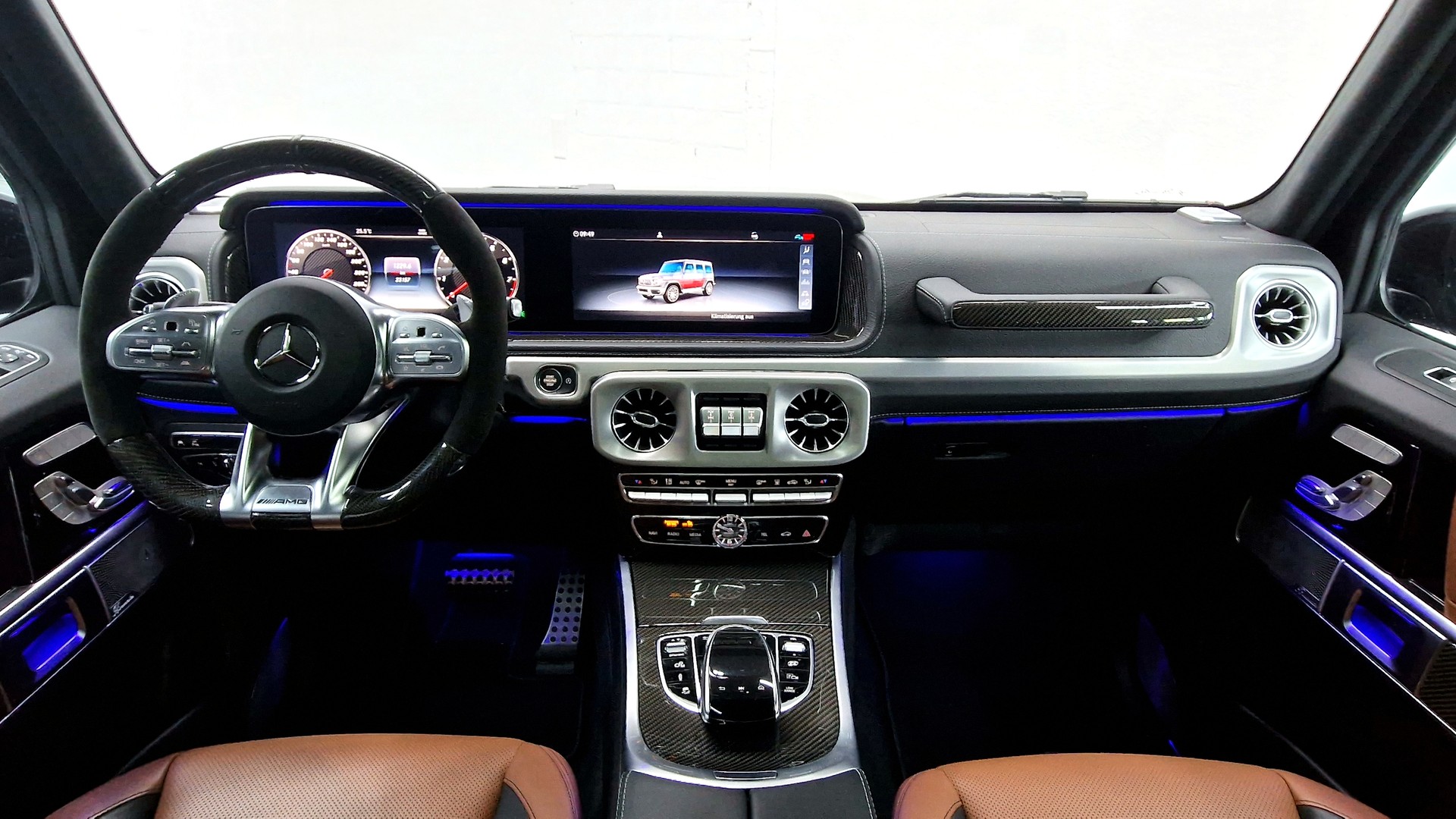MERCEDES-BENZ G 63 AMG-image-11
