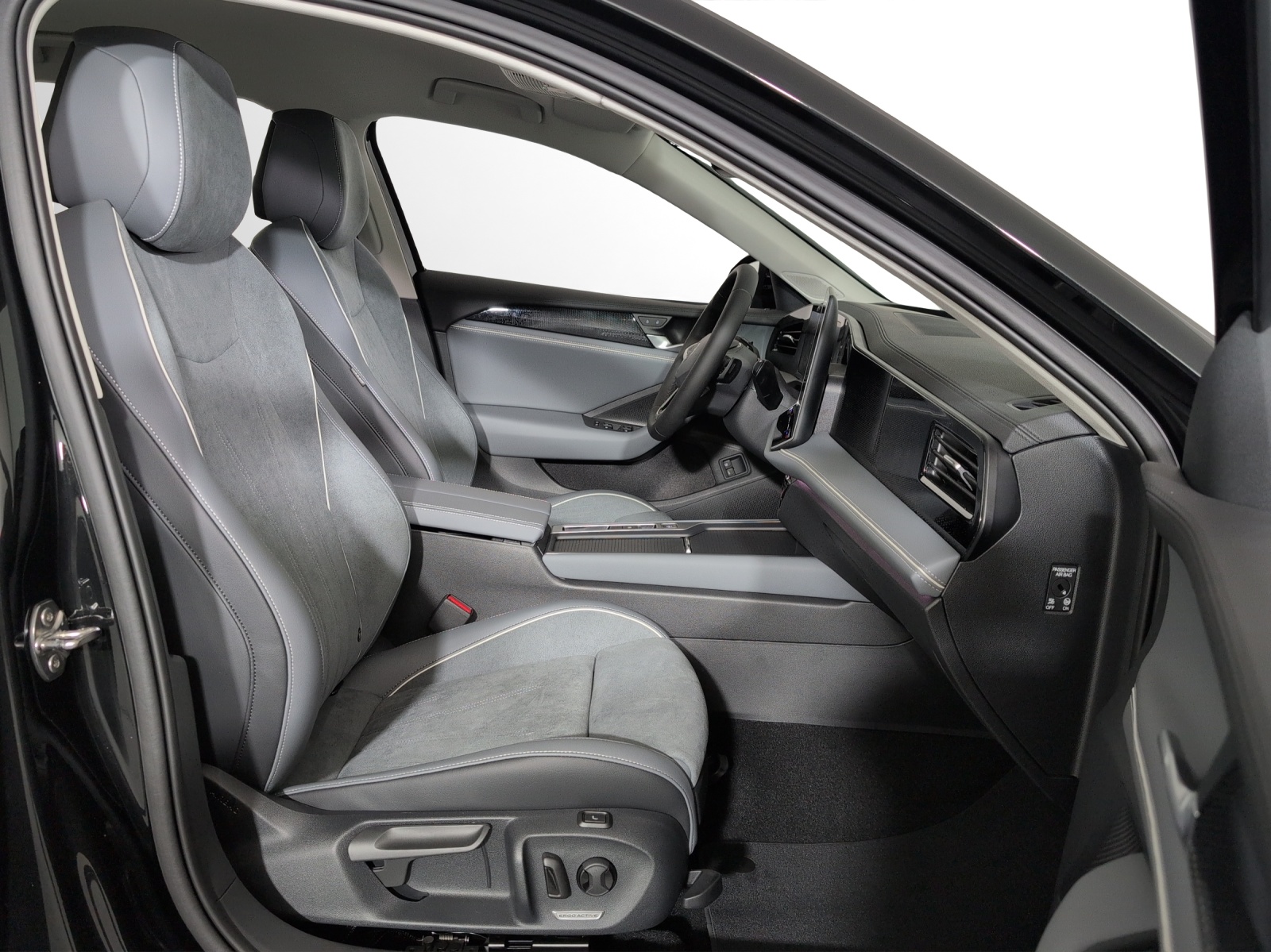 VW Passat Variant 1.5 TSI evo2 Plug-In- Hybrid Business DSG-image-6