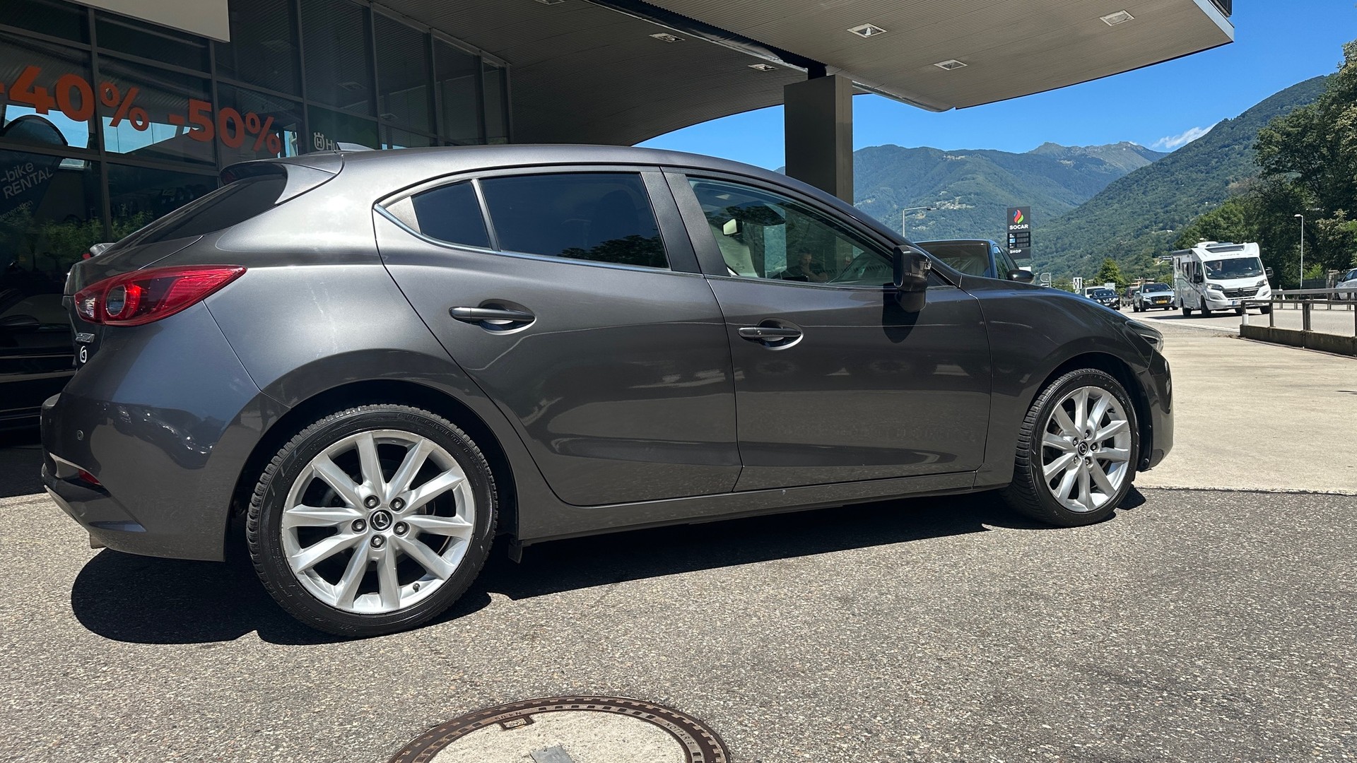 MAZDA 3 SKYACTIV-G 120 Ambition Plus Automat-image-8
